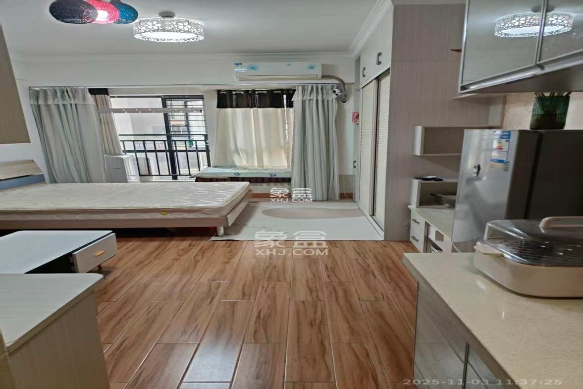 英郡年华 1室1厅1卫 1400.0元/月 英郡年华 1室1厅1卫 1400.0元/月室内图