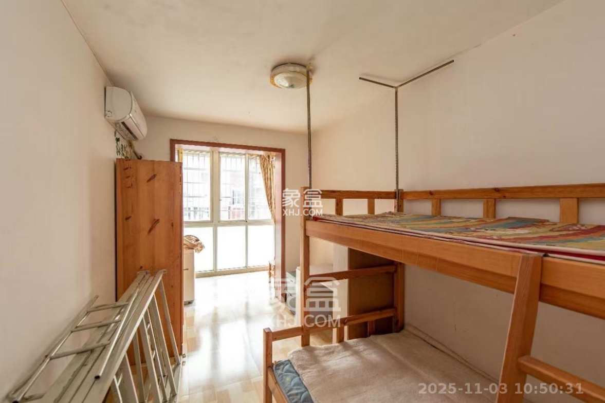 紫薇苑 4室1厅1卫 1800.0元/月 紫薇苑 4室1厅1卫 1800.0元/月室内图