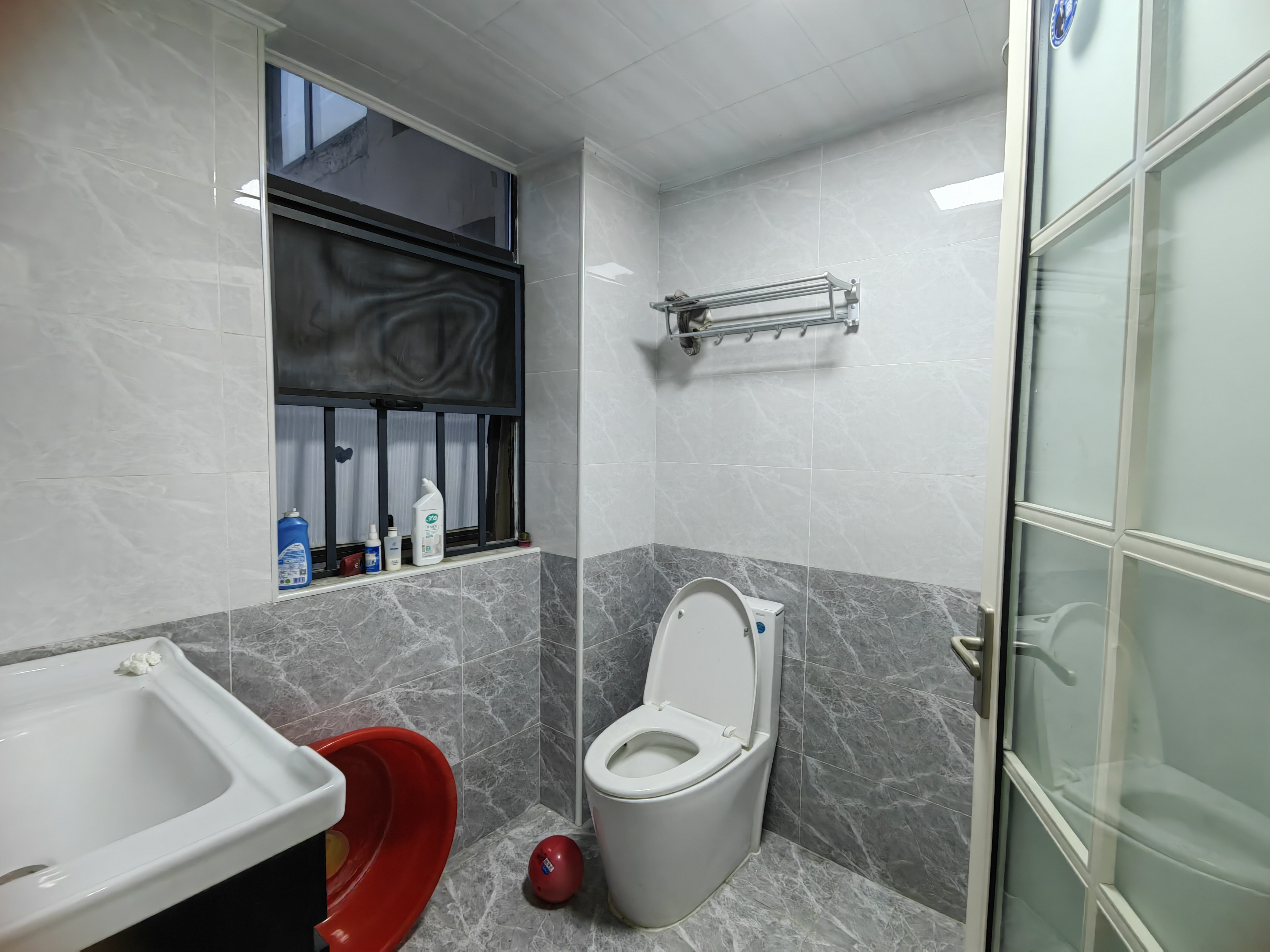 五江碧桂园城市广场 3室2厅2卫 2000.0元/月 五江碧桂园城市广场 3室2厅2卫 2000.0元/月室内图