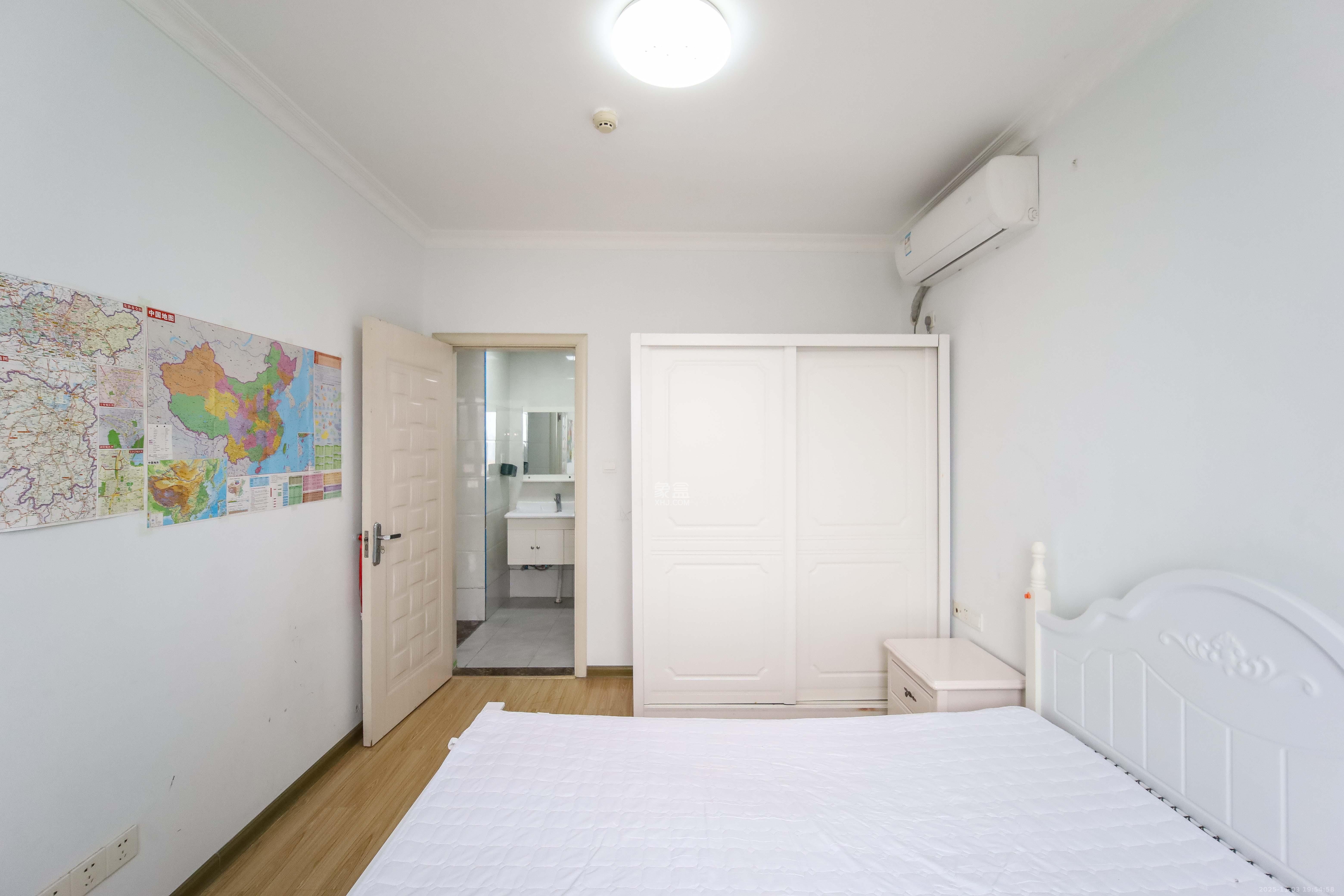 金地格林公馆  3室2厅1卫    88.0万卧室