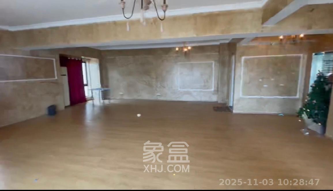 星大峰汇商务楼 1室1厅1卫 3000.0元/月 星大峰汇商务楼 1室1厅1卫 3000.0元/月室内图