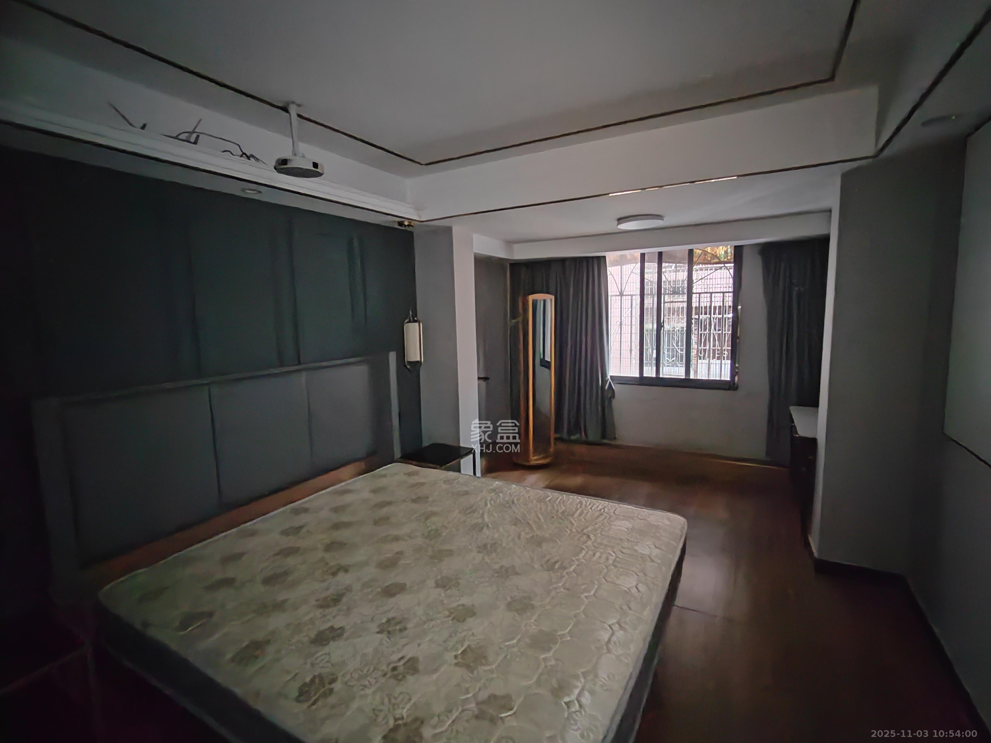 三泰街新富城 6室1厅4卫 4000.0元/月 三泰街新富城 6室1厅4卫 4000.0元/月室内图