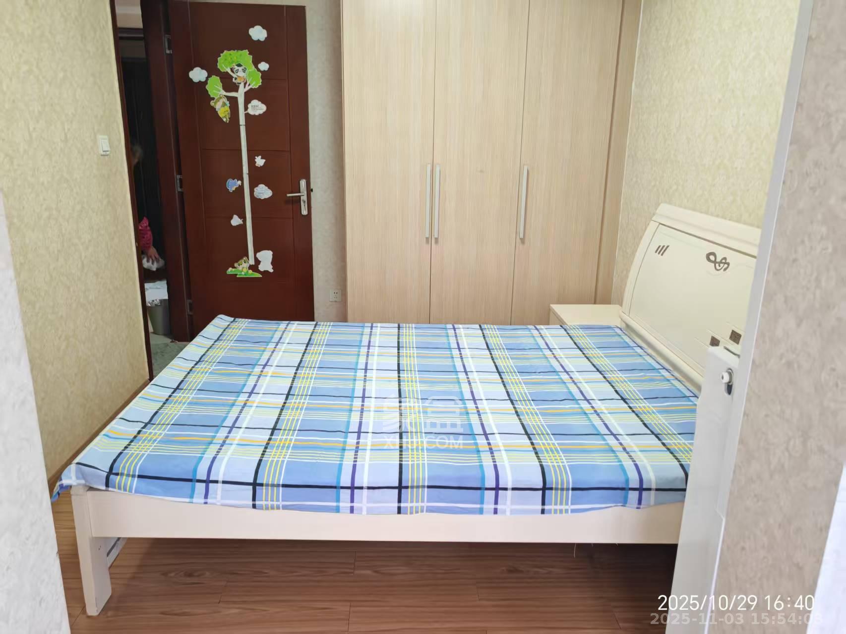 西城龙庭  4室2厅2卫    3200.0元/月室内图