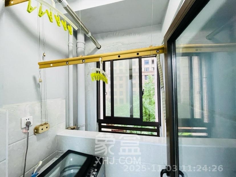 地质家园一、二期(地泰人民公馆) 1室1厅1卫 2000.0元/月 地质家园一、二期(地泰人民公馆) 1室1厅1卫 2000.0元/月室内图