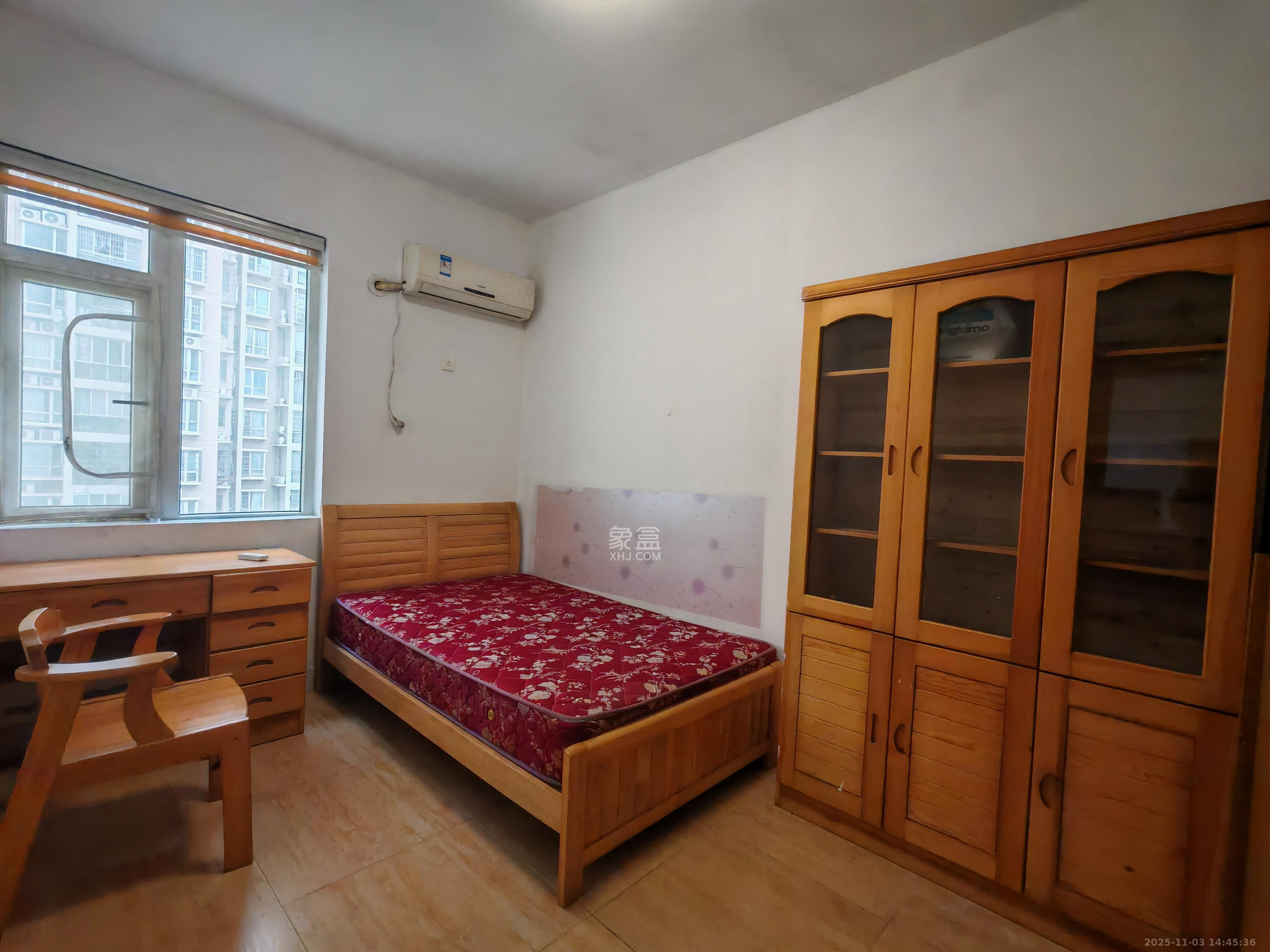 中房F联邦  2室1厅1卫    2200.0元/月室内图