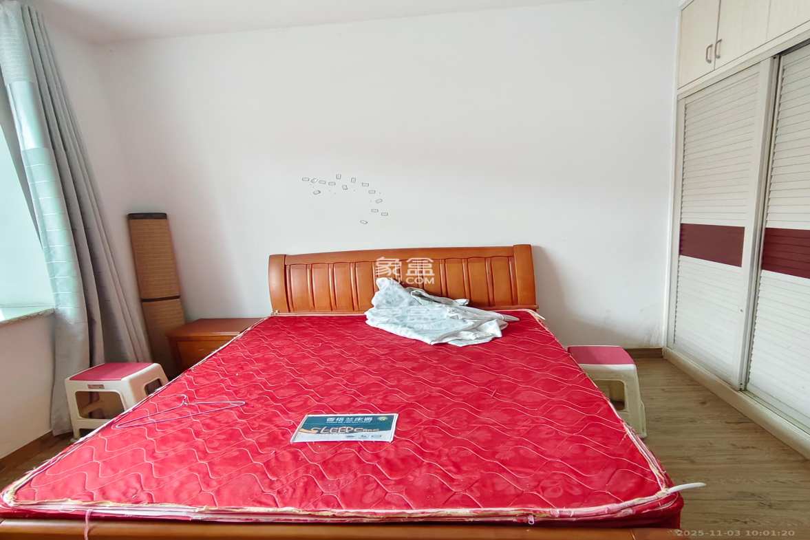 兴联母山小区 3室2厅1卫 1700.0元/月 兴联母山小区 3室2厅1卫 1700.0元/月室内图