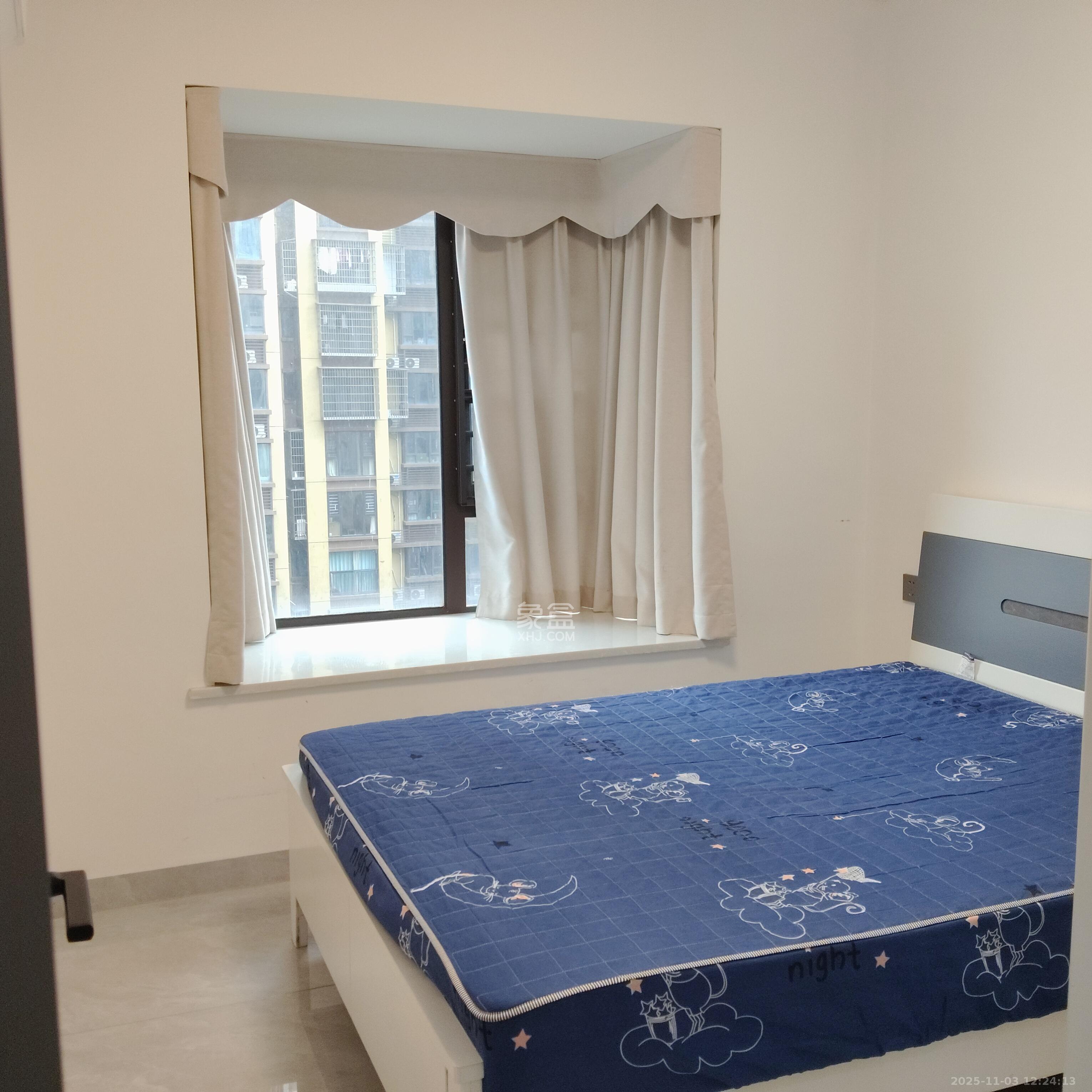 和润园三期  3室1厅1卫    2300.0元/月室内图