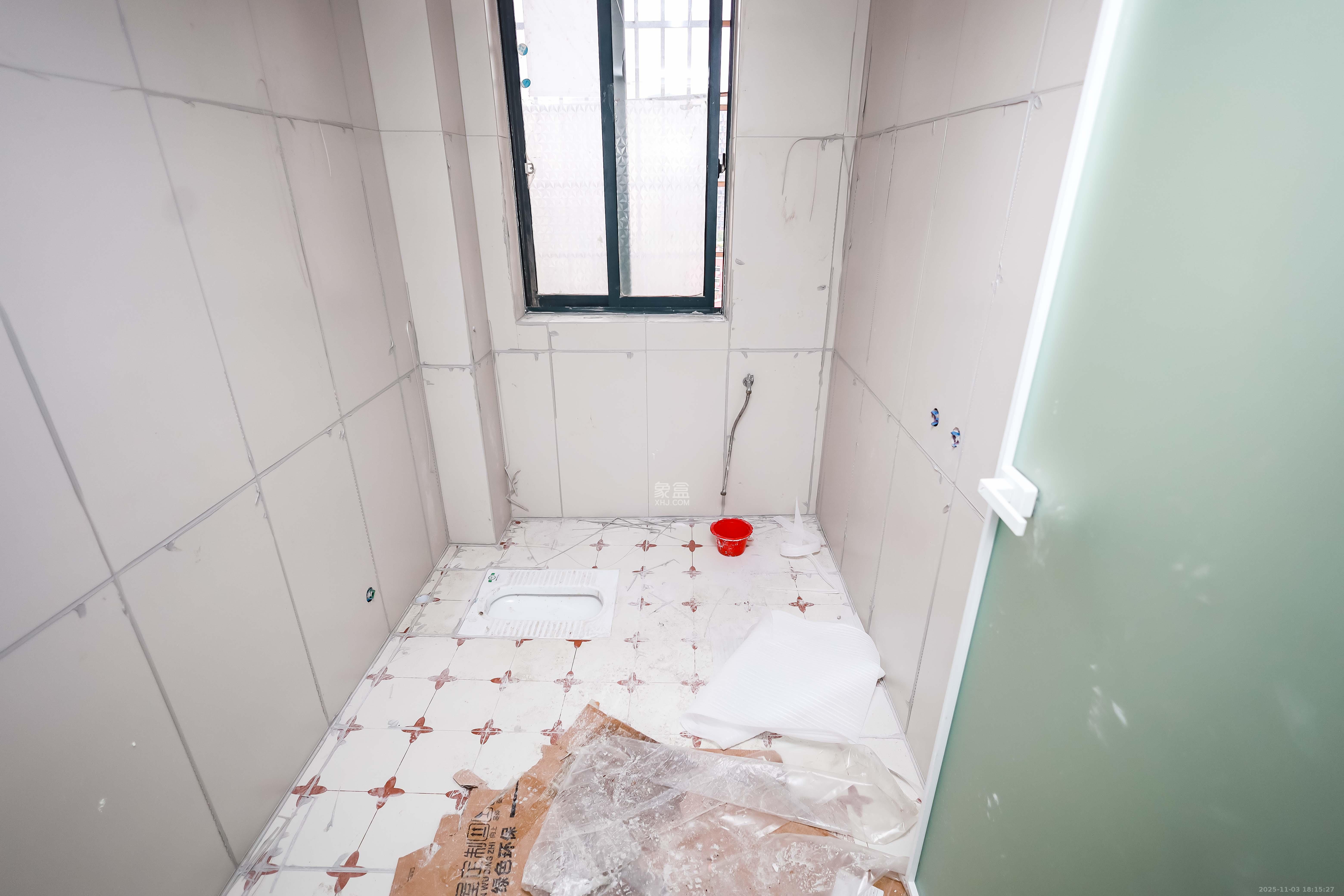 诚兴园  2室2厅1卫    62.0万卫生间