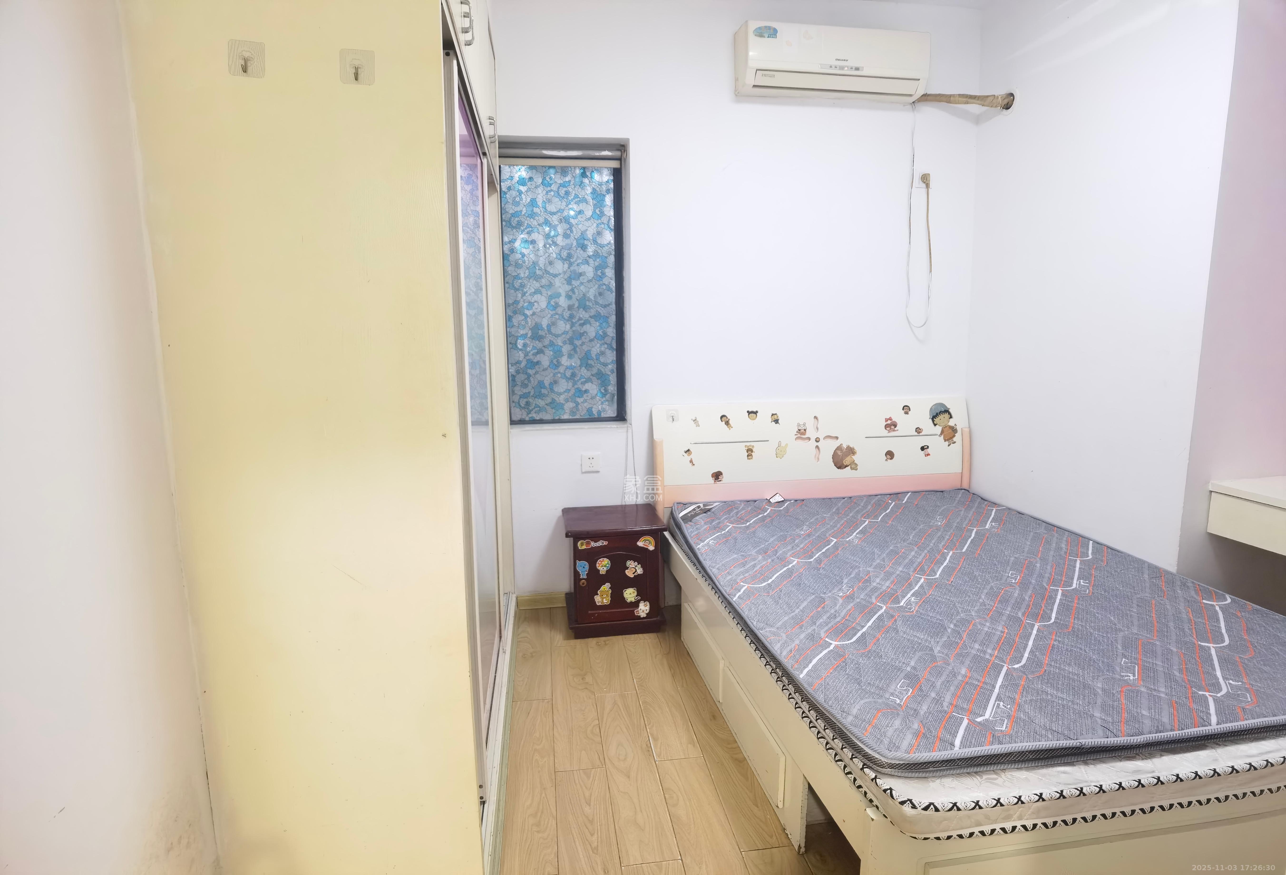 中信文化广场(中信新城二期) 3室2厅1卫 1800.0元/月 中信文化广场(中信新城二期) 3室2厅1卫 1800.0元/月室内图