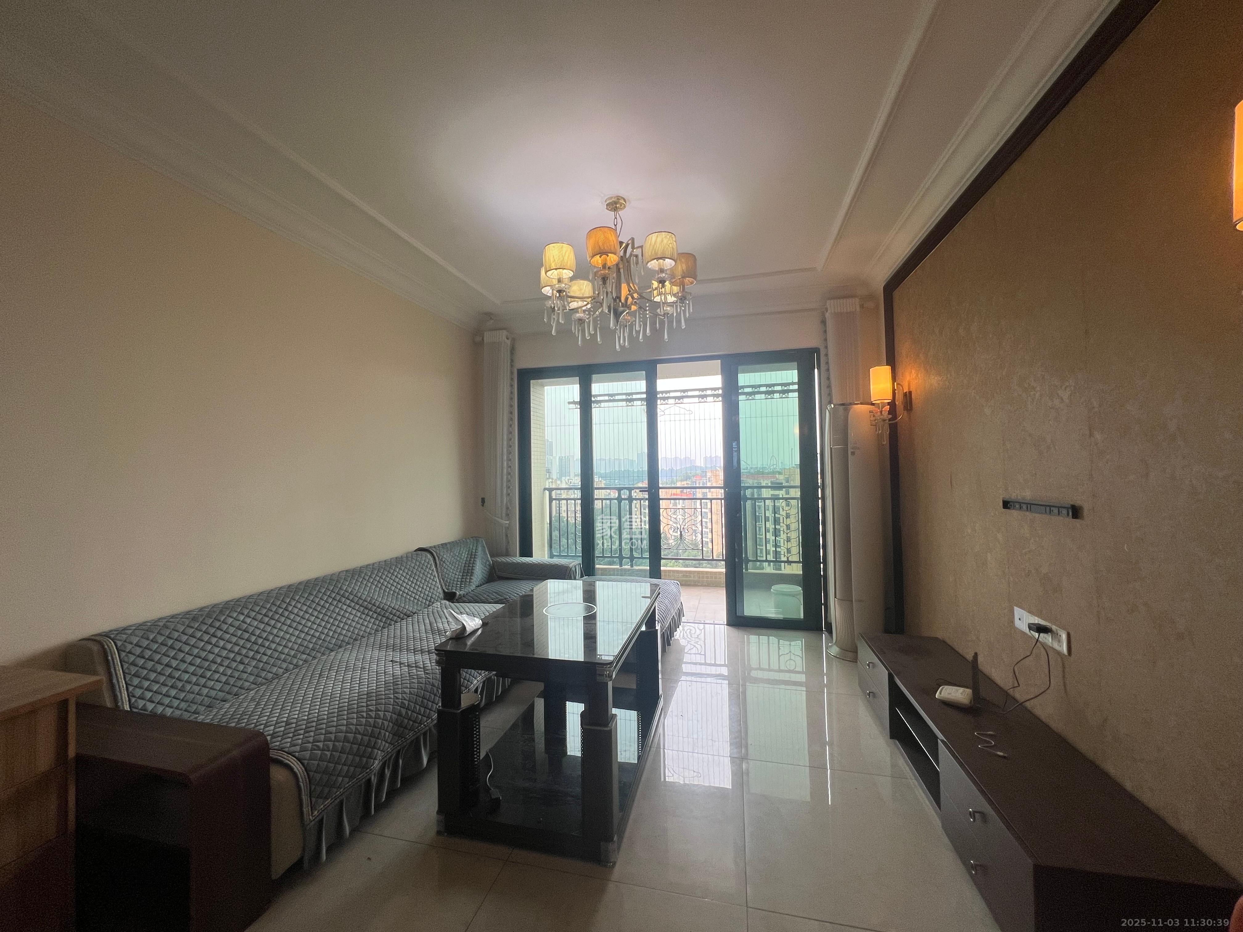 恒大雅苑 2室2厅1卫 2100.0元/月 恒大雅苑 2室2厅1卫 2100.0元/月室内图