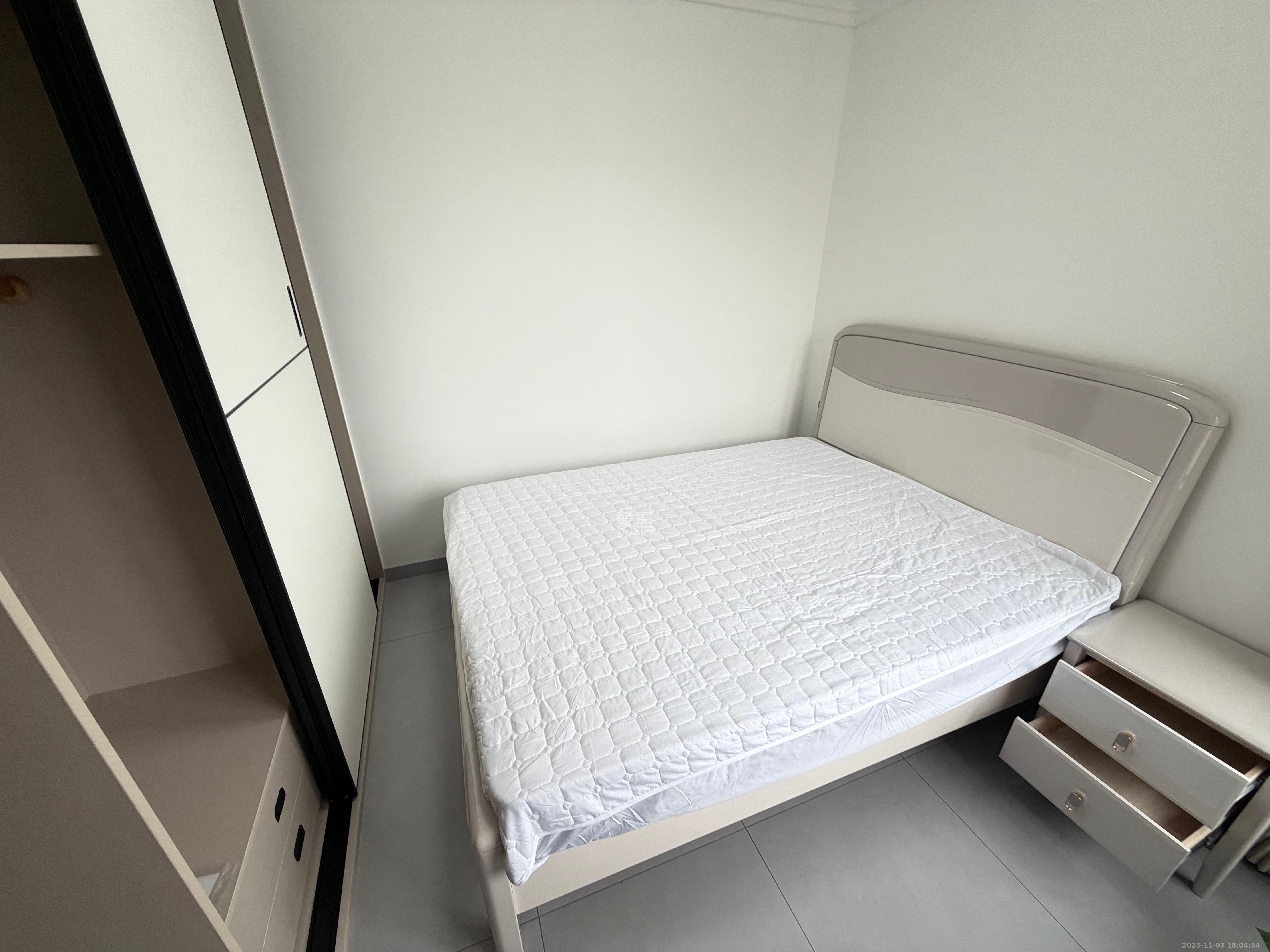 惟智园安置小区  2室2厅1卫    1800.0元/月室内图