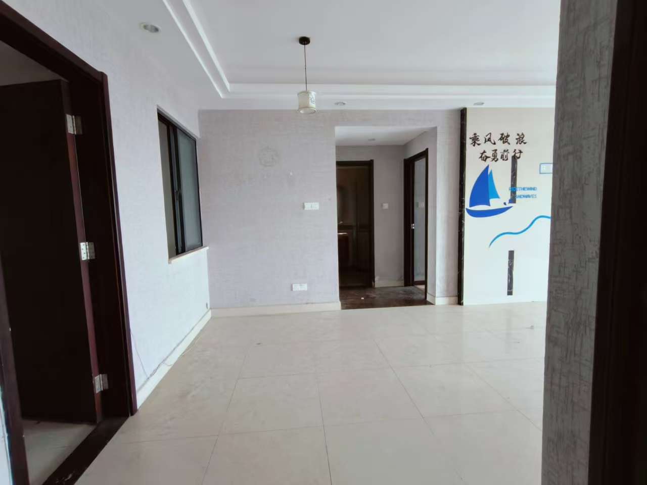 椰岛广场  2室2厅1卫    2500.0元/月室内图