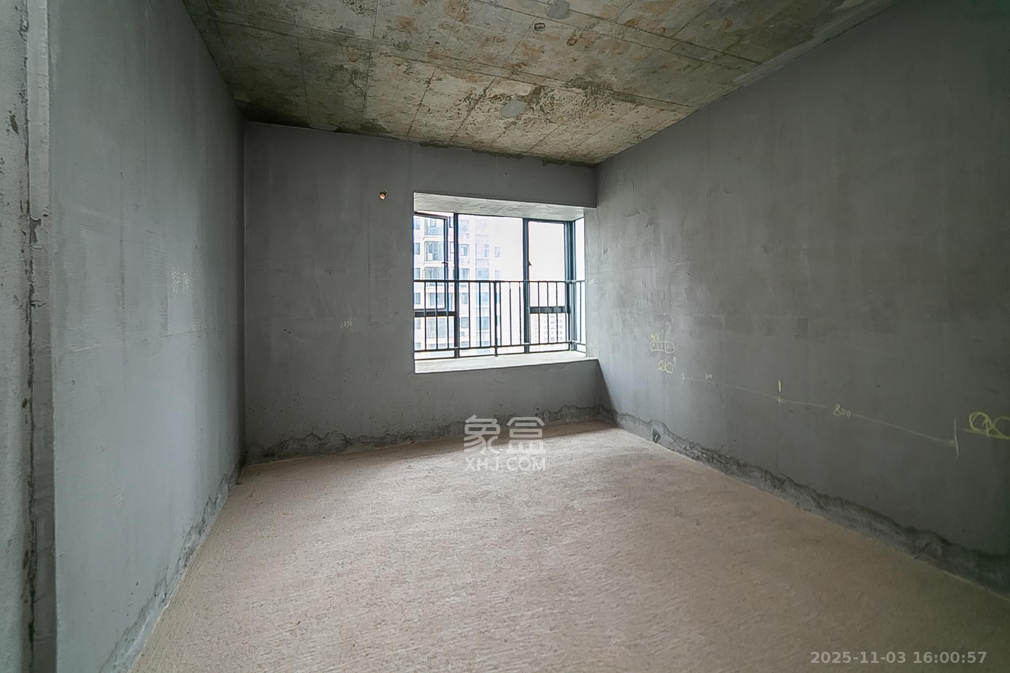 岭福家苑(天心佳苑)  3室2厅2卫    145.0万 岭福家苑(天心佳苑)  3室2厅2卫    145.0万卧室