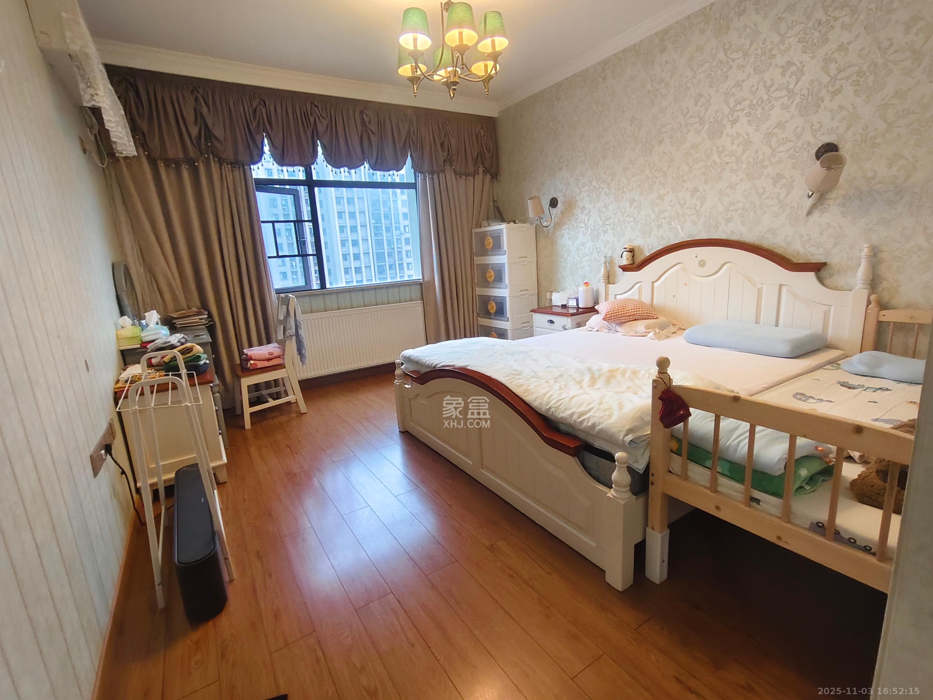 阳光丽城一期 4室2厅2卫 4000.0元/月 阳光丽城一期 4室2厅2卫 4000.0元/月室内图