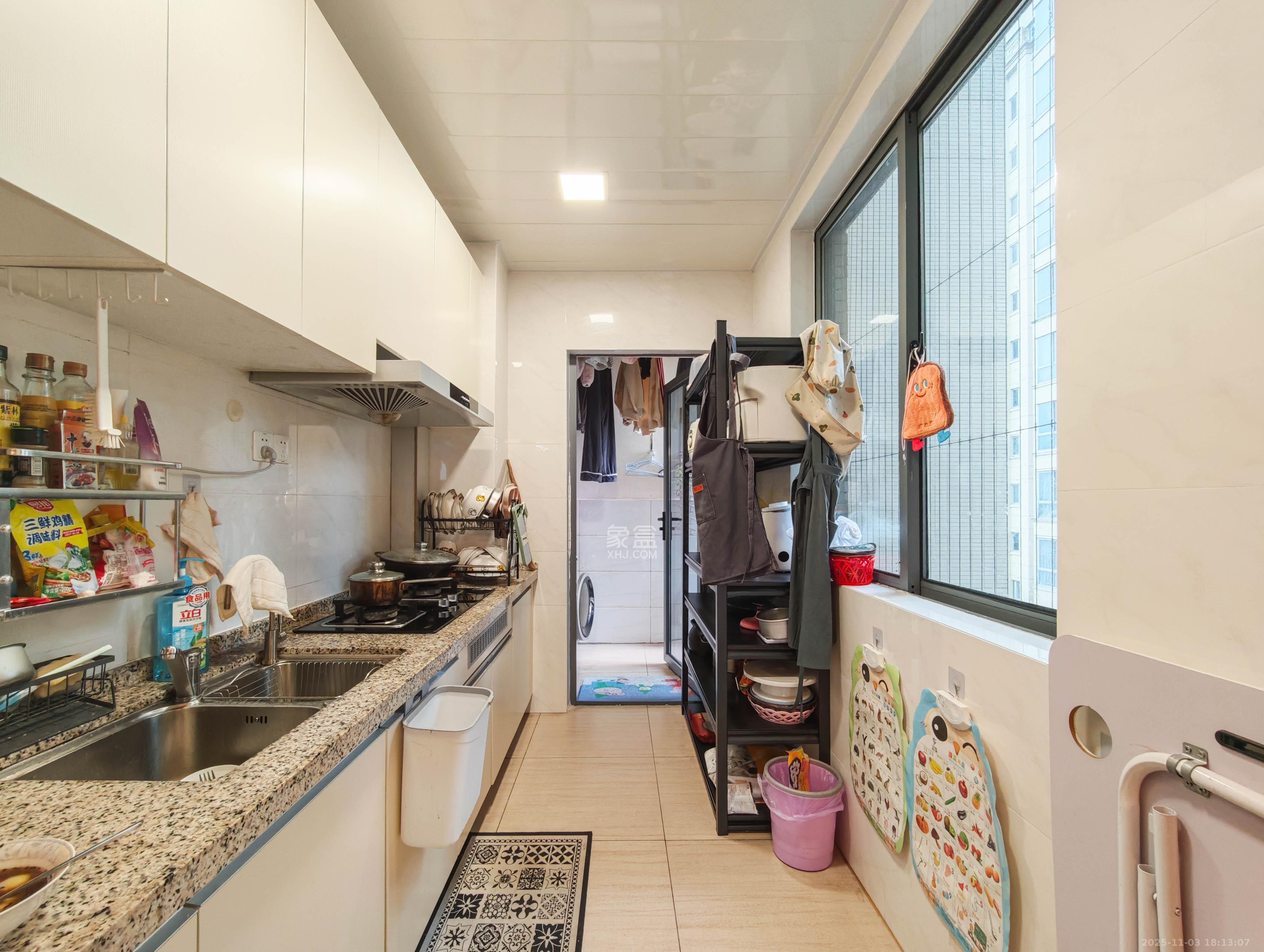 碧桂园南城首府(东宸林海) 4室2厅2卫 105.0万 碧桂园南城首府(东宸林海) 4室2厅2卫 105.0万其他