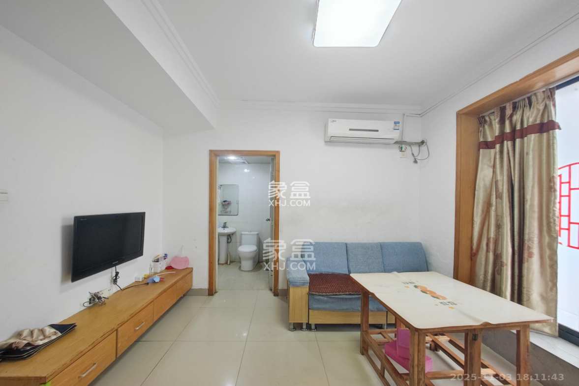 泰禹家园(彩云之翼家园一期、二期、三期) 1室1厅1卫 45.8万 泰禹家园(彩云之翼家园一期、二期、三期) 1室1厅1卫 45.8万客厅