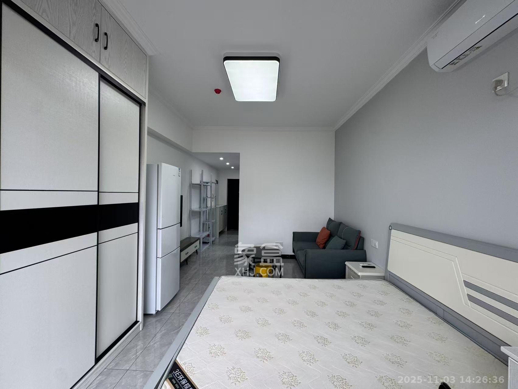 嘉雨兴园  1室1厅1卫    1800.0元/月室内图