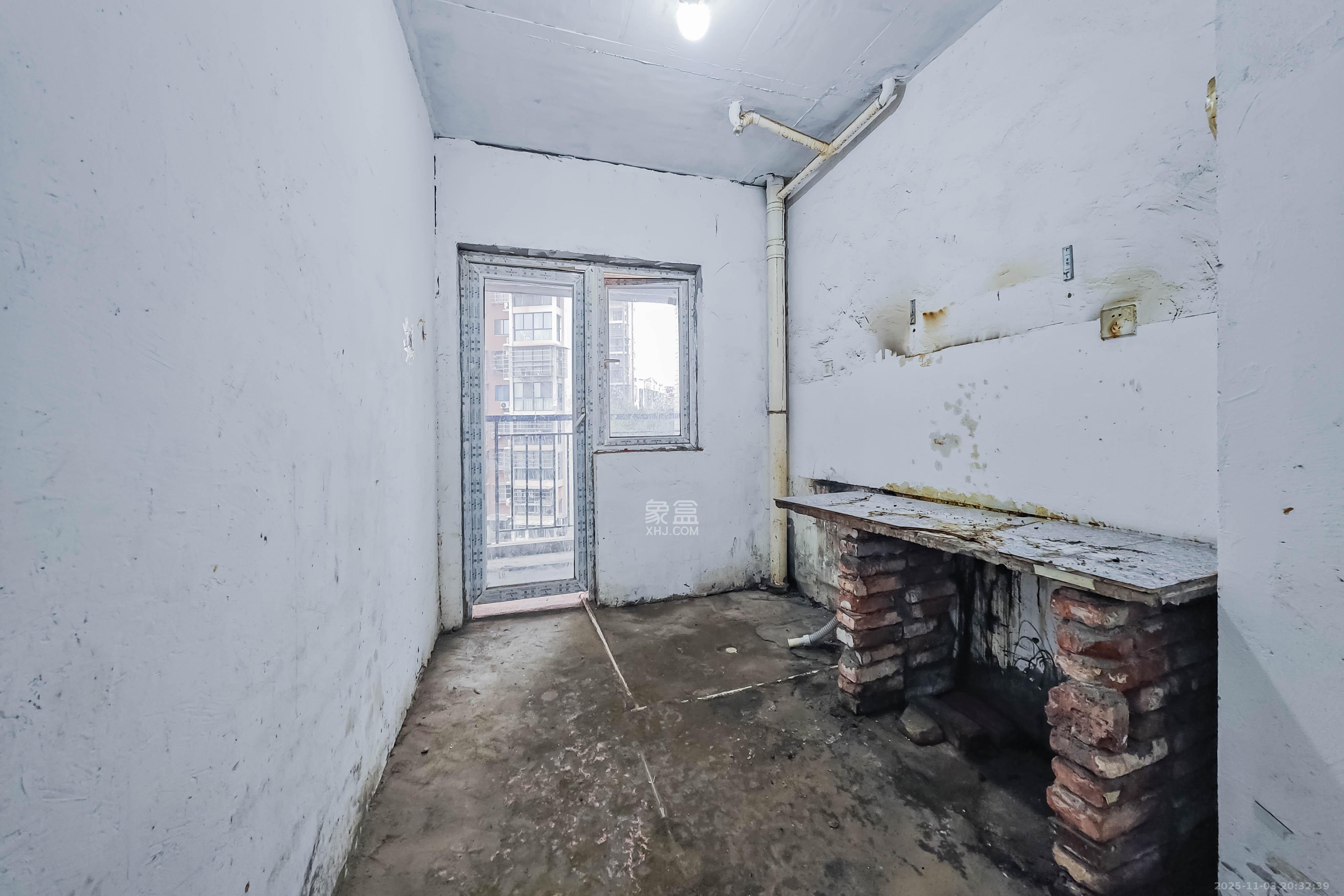 天凯东苑  2室2厅1卫    45.0万其他