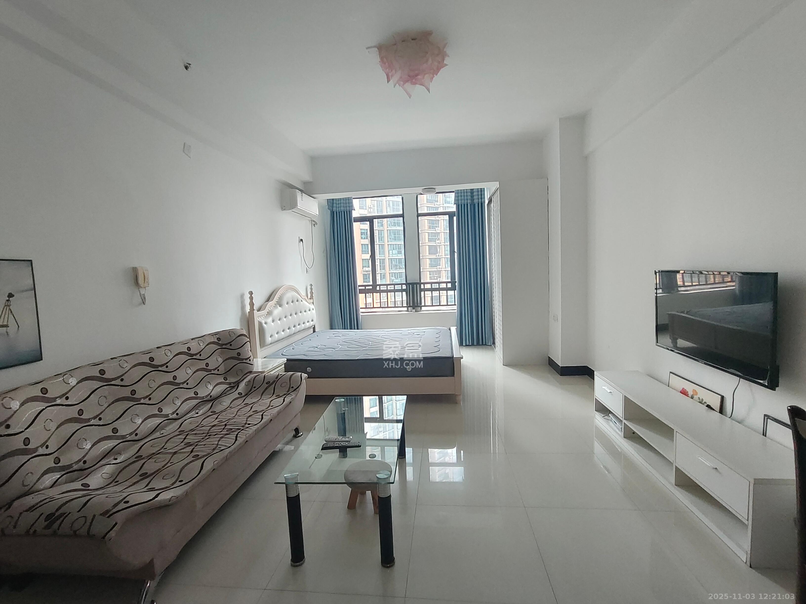 融圣国际  1室1厅1卫    1500.0元/月