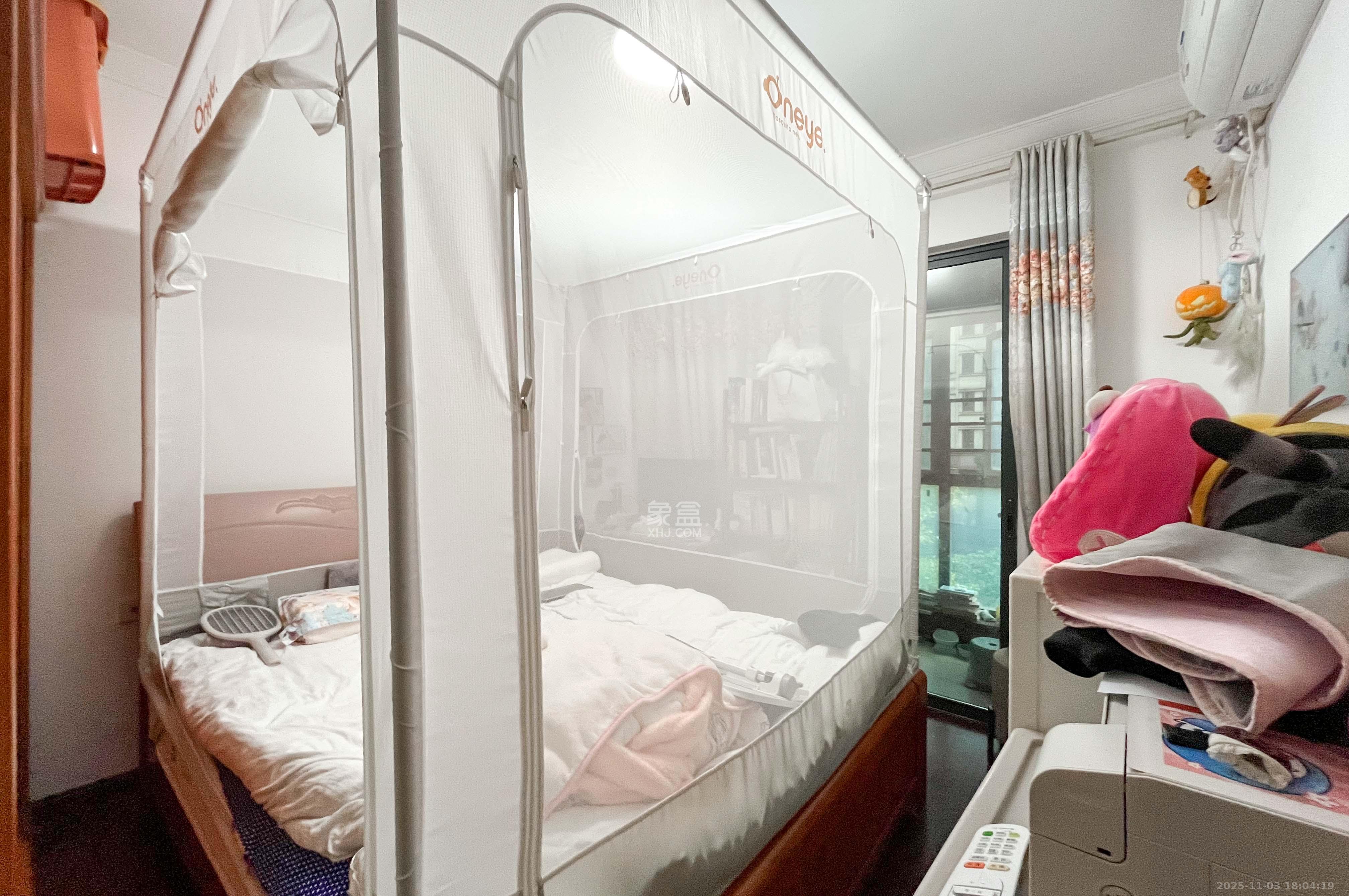 中海梅溪湖壹号  3室2厅1卫    125.0万其他