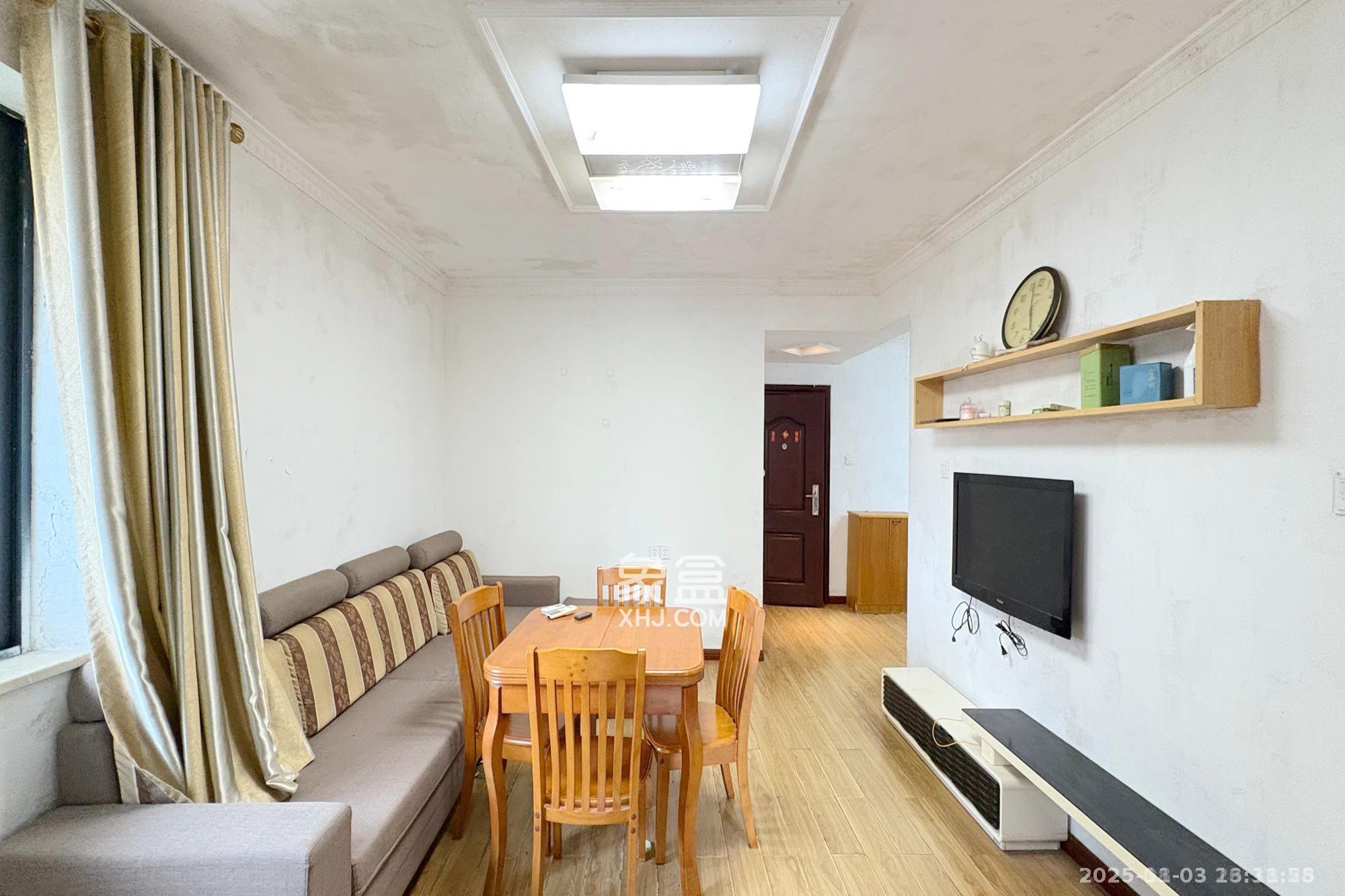 长铁高层  2室2厅1卫    2200.0元/月室内图