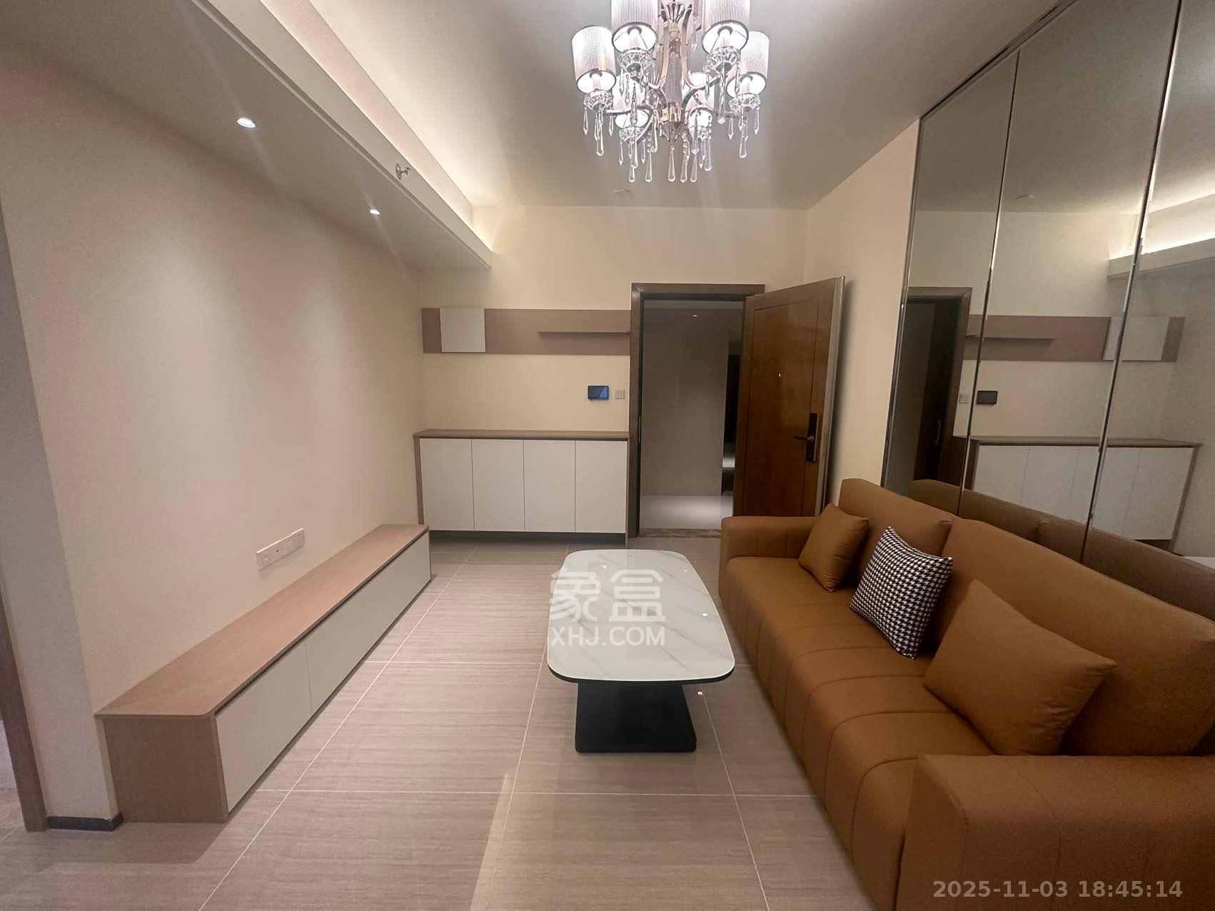 恒大金融广场  1室1厅1卫    2100.0元/月室内图