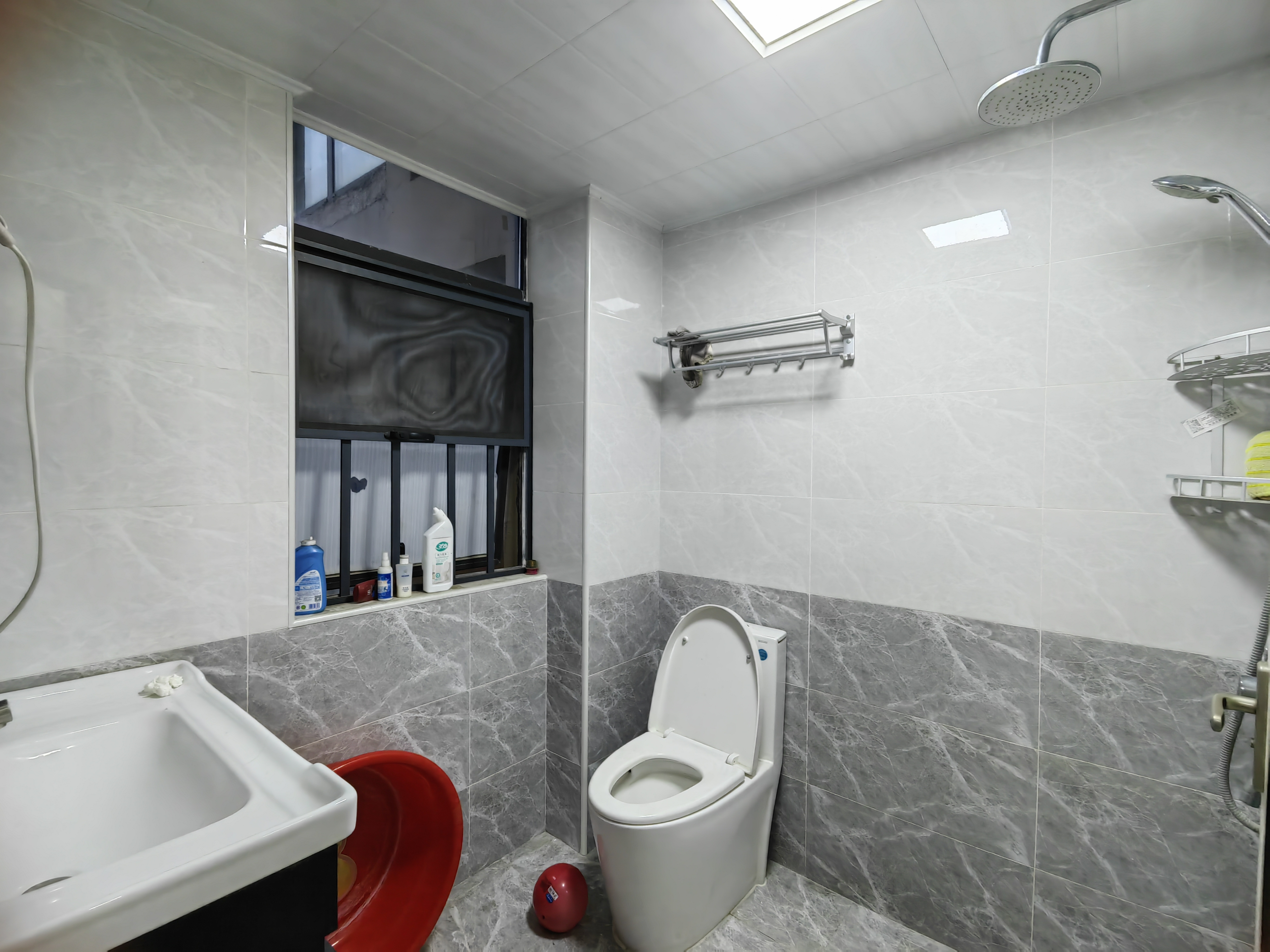 五江碧桂园城市广场 3室2厅2卫 2000.0元/月 五江碧桂园城市广场 3室2厅2卫 2000.0元/月室内图