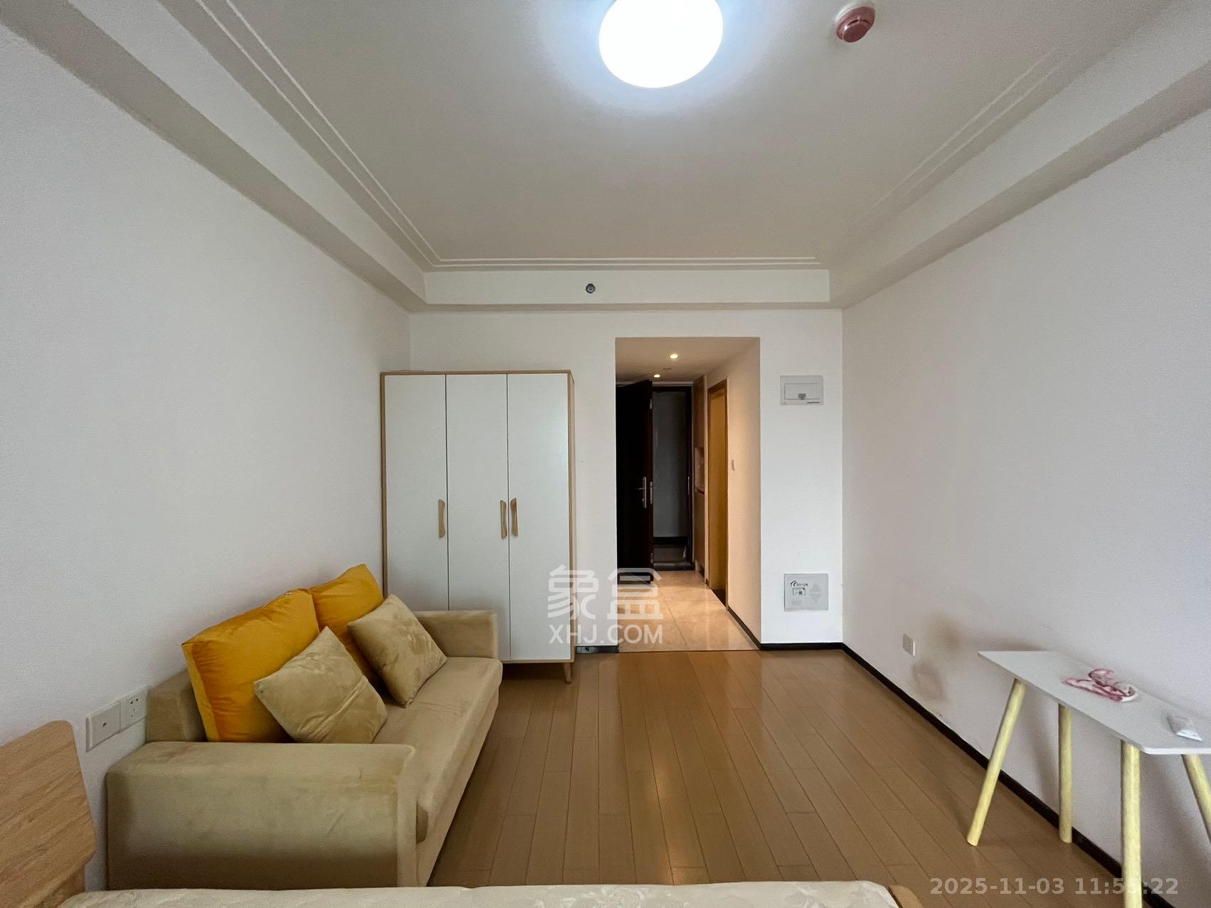 中海新城熙岸（中信新城五期）  1室1厅1卫    1200.0元/月