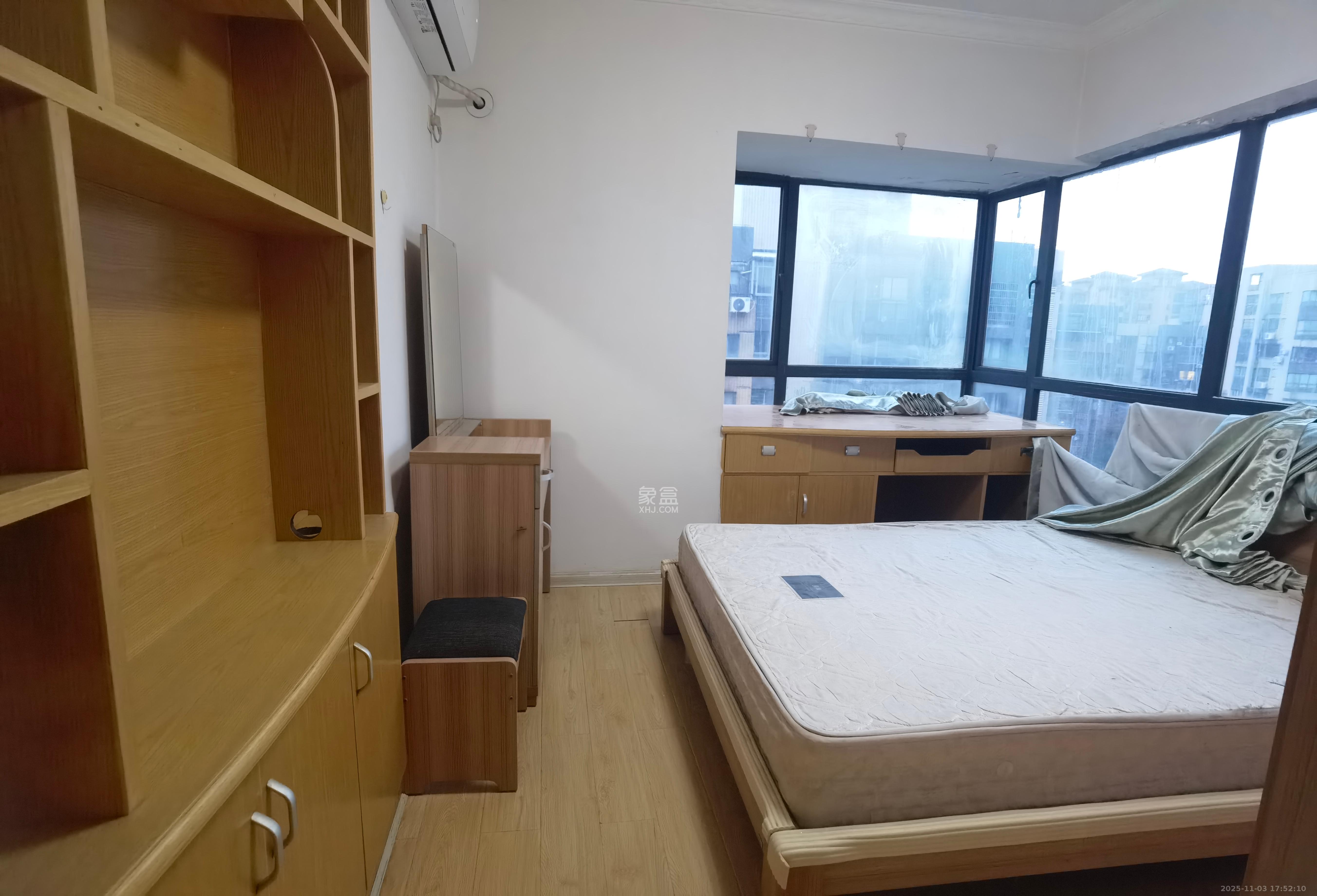 中信文化广场（中信新城二期）  3室2厅1卫    1800.0元/月室内图