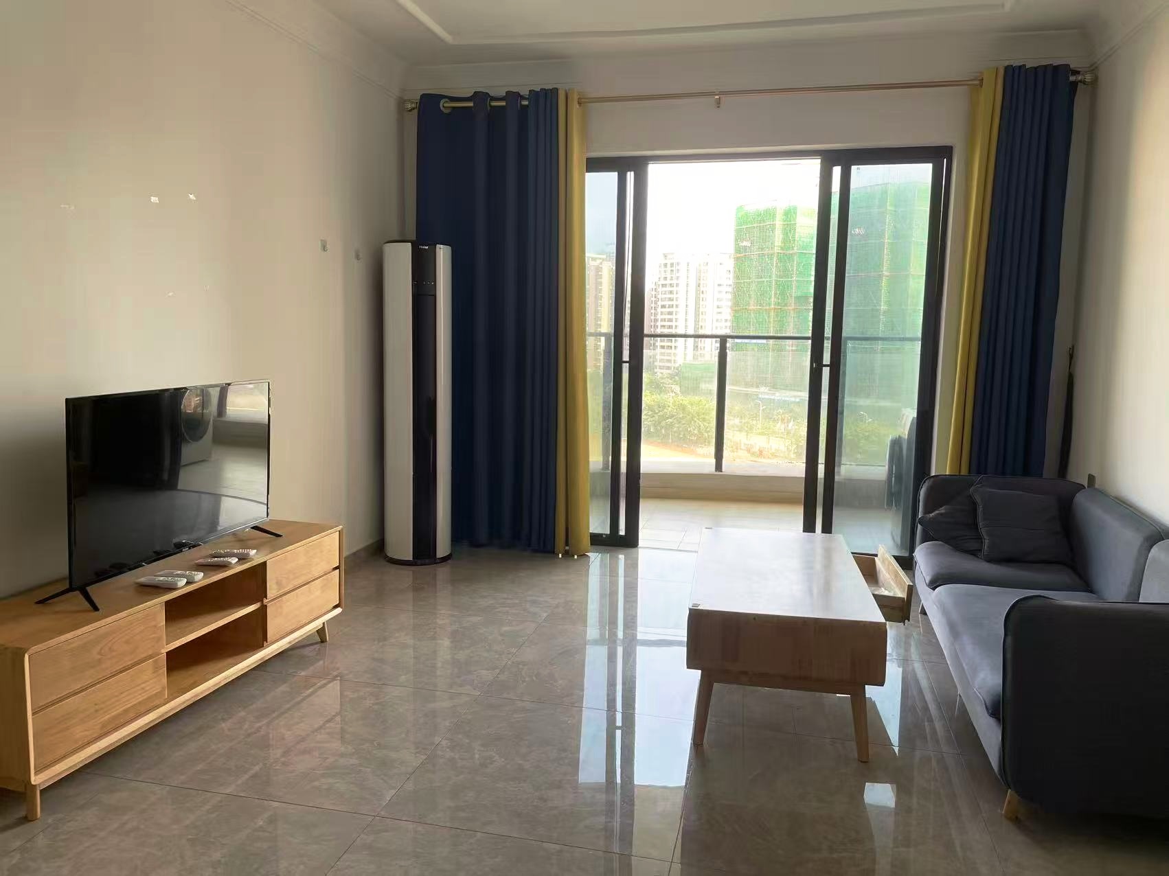 星华海岸城二期 2室2厅1卫 2300.0元/月 星华海岸城二期 2室2厅1卫 2300.0元/月室内图