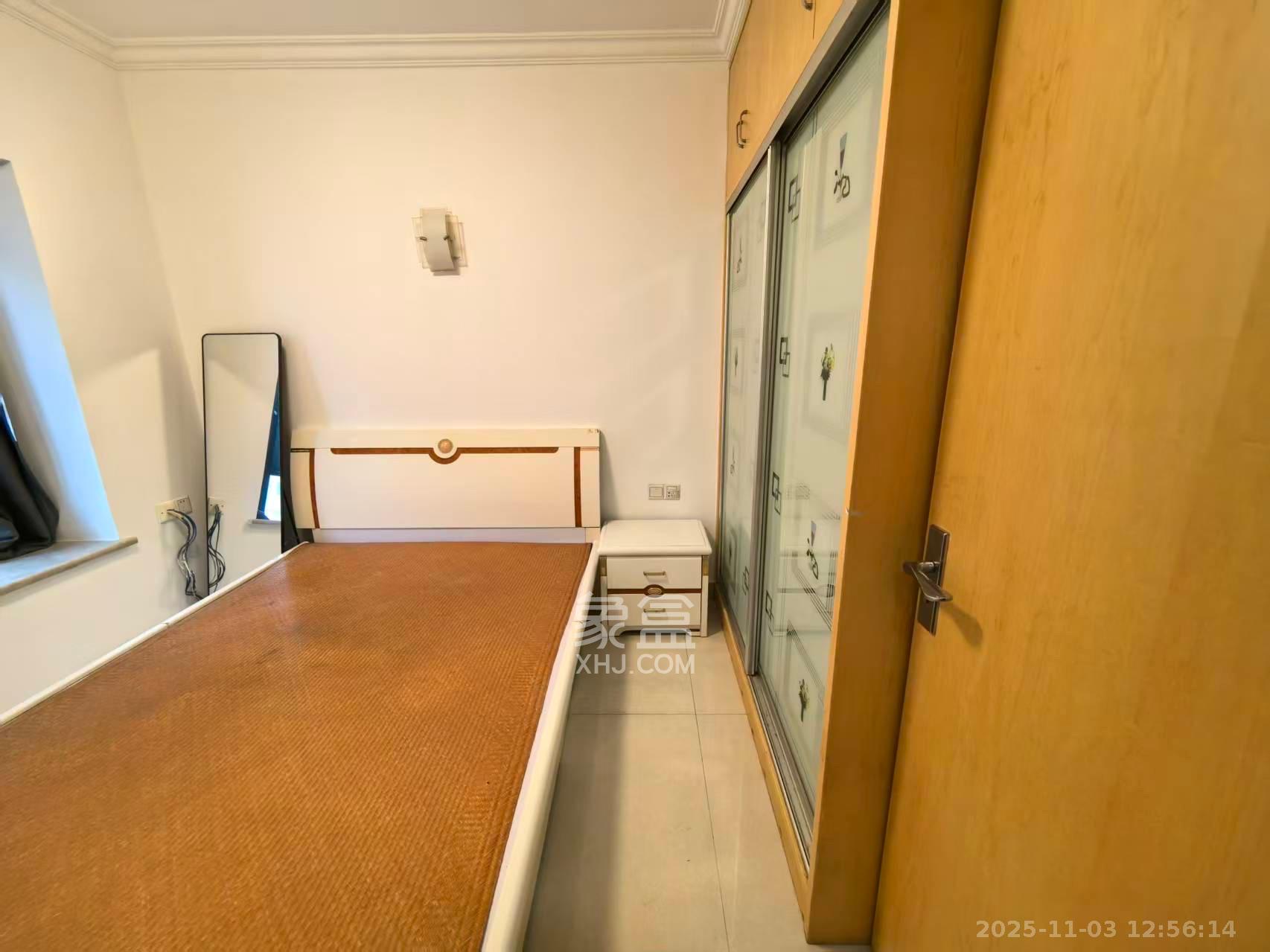 东玺门  2室2厅1卫    2200.0元/月室内图