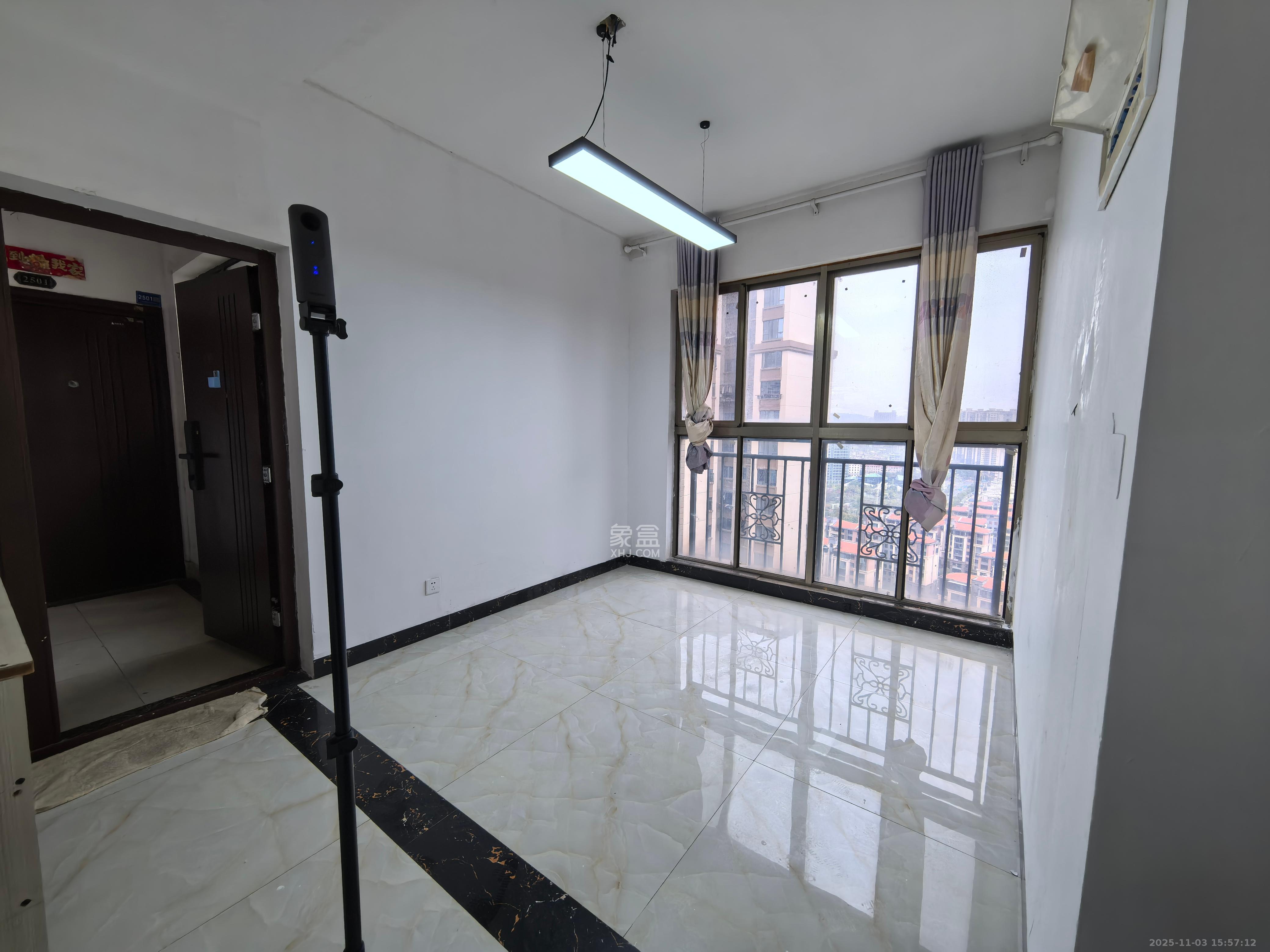 江山帝景雅典  4室2厅2卫    2500.0元/月室内图