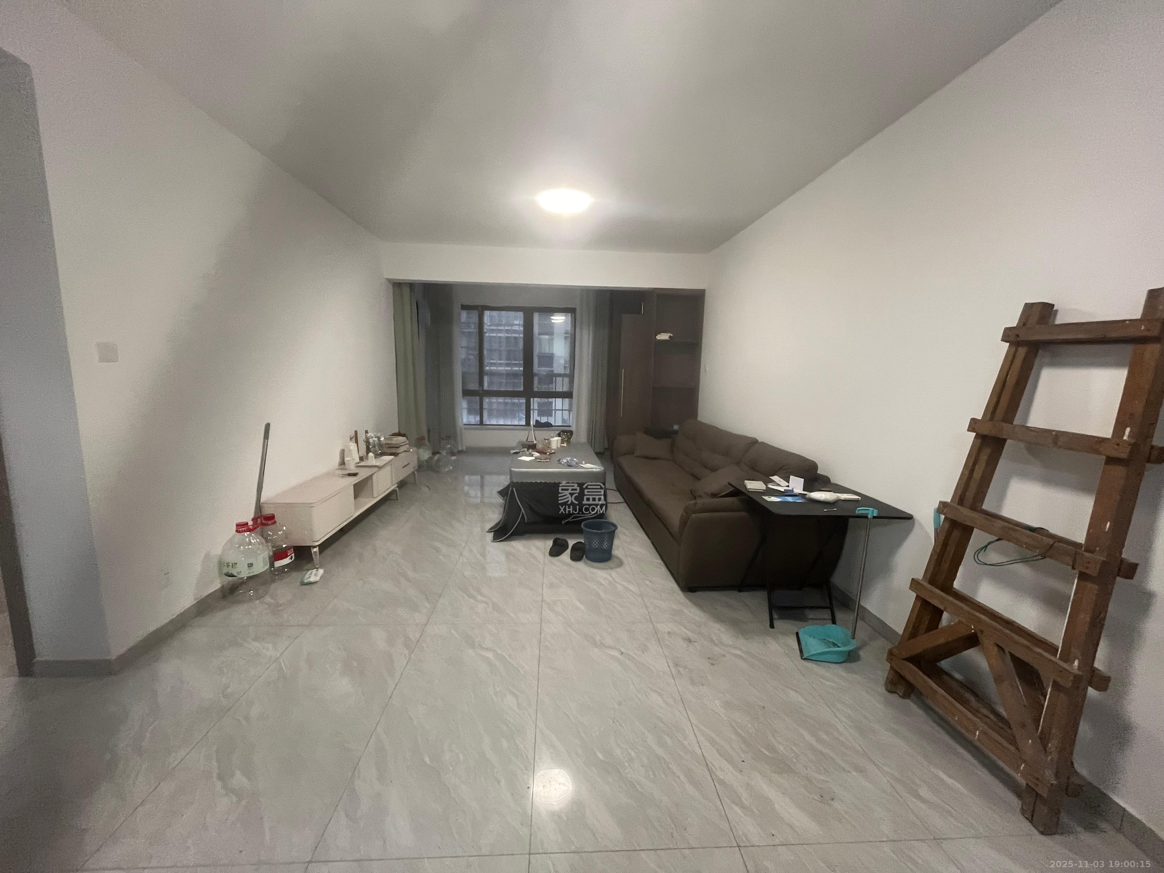 乐尚城 2室1厅1卫 2300.0元/月 乐尚城 2室1厅1卫 2300.0元/月室内图