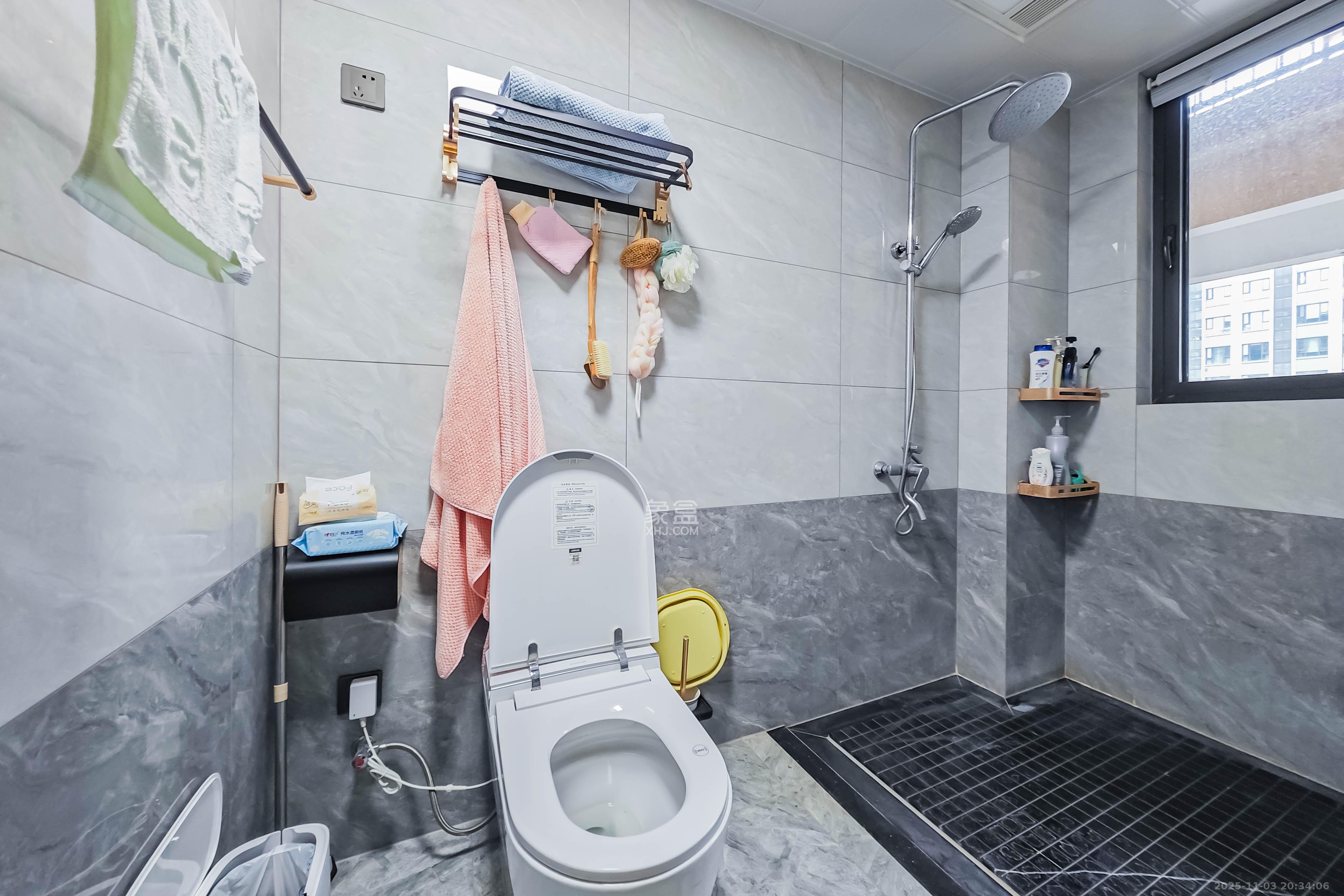 中天星耀城  4室2厅2卫    150.0万其他