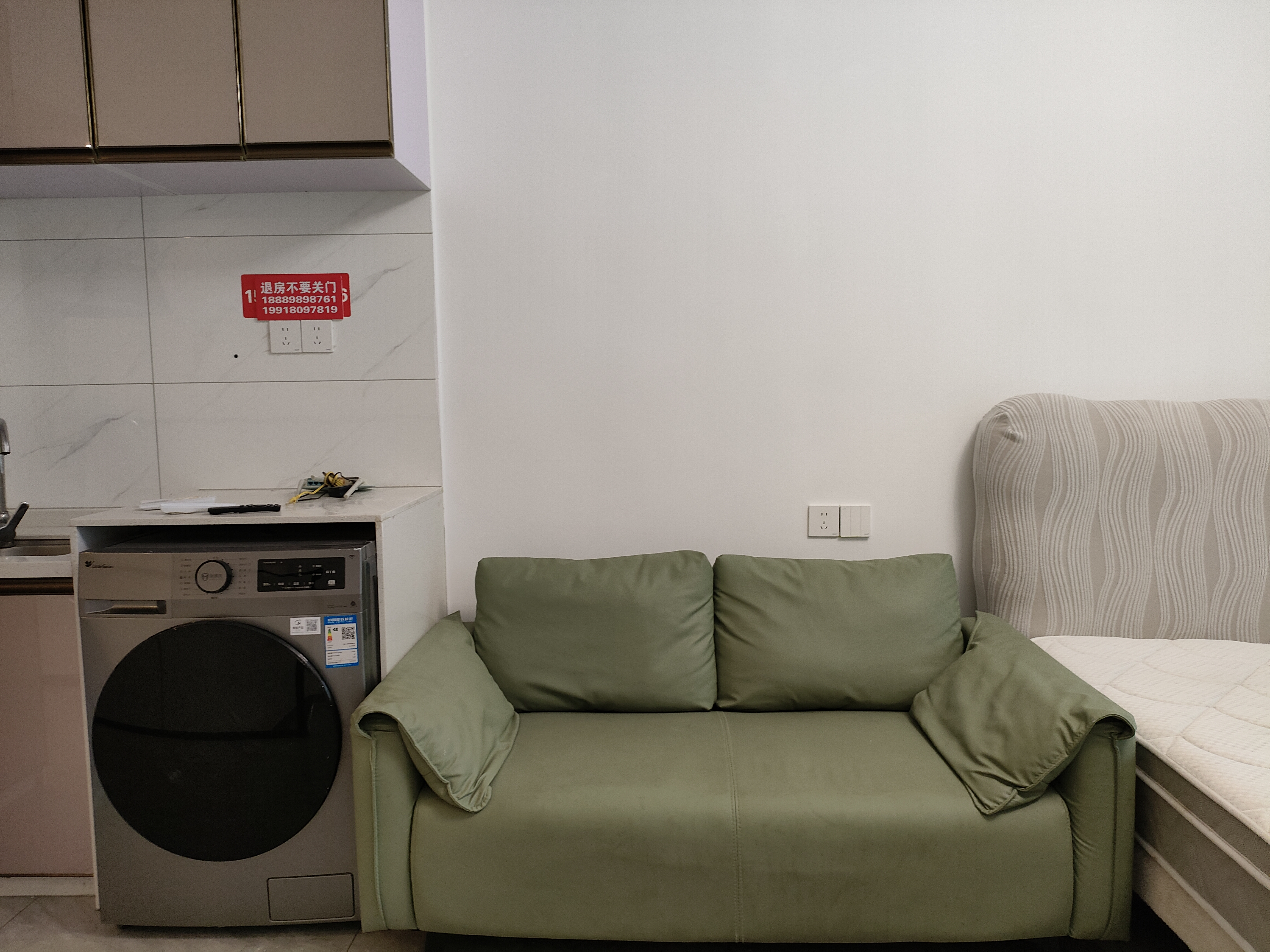 龙湖光年 1室1厅1卫 1800.0元/月 龙湖光年 1室1厅1卫 1800.0元/月室内图