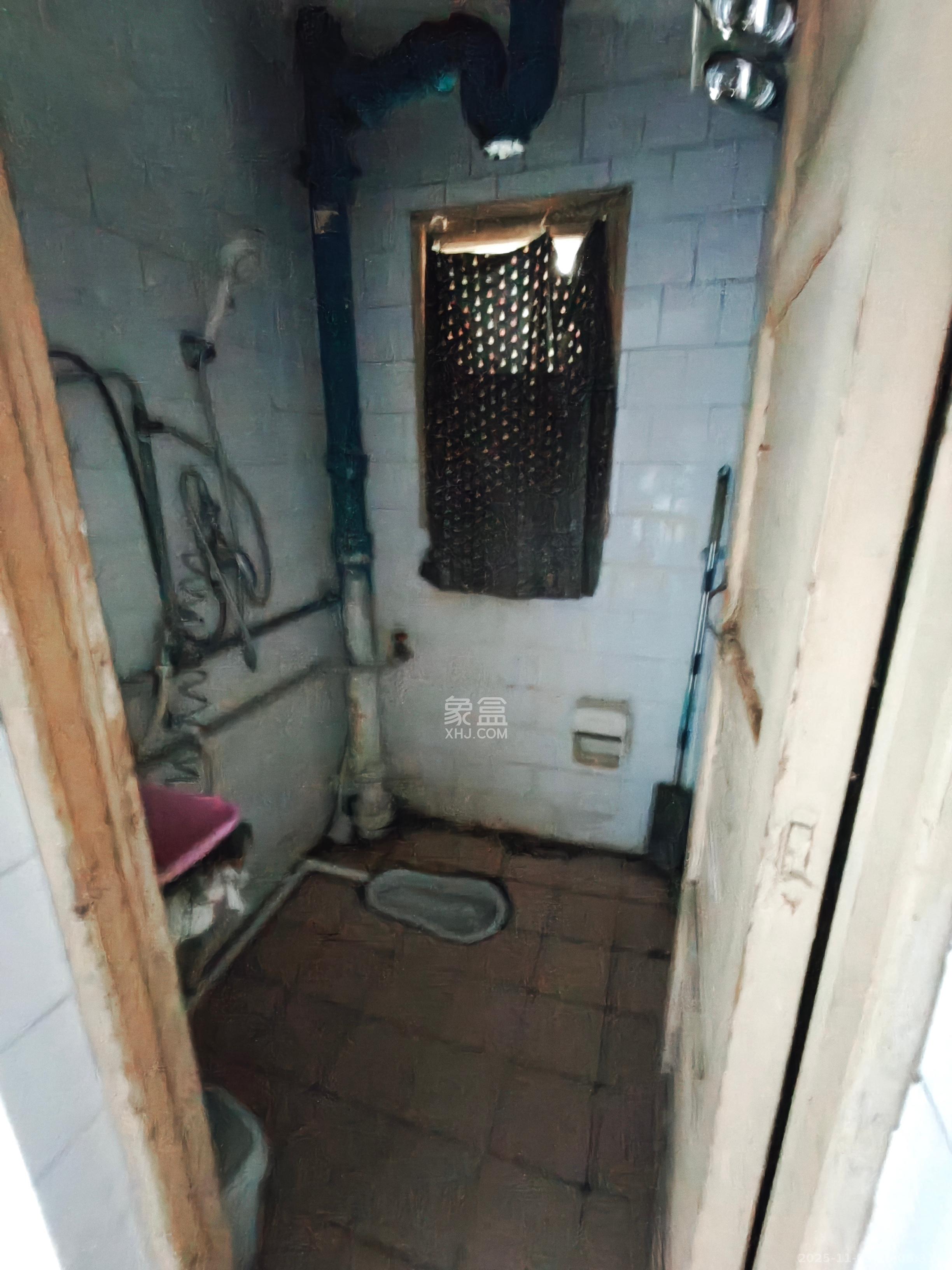 航天大院  2室1厅1卫    1300.0元/月室内图