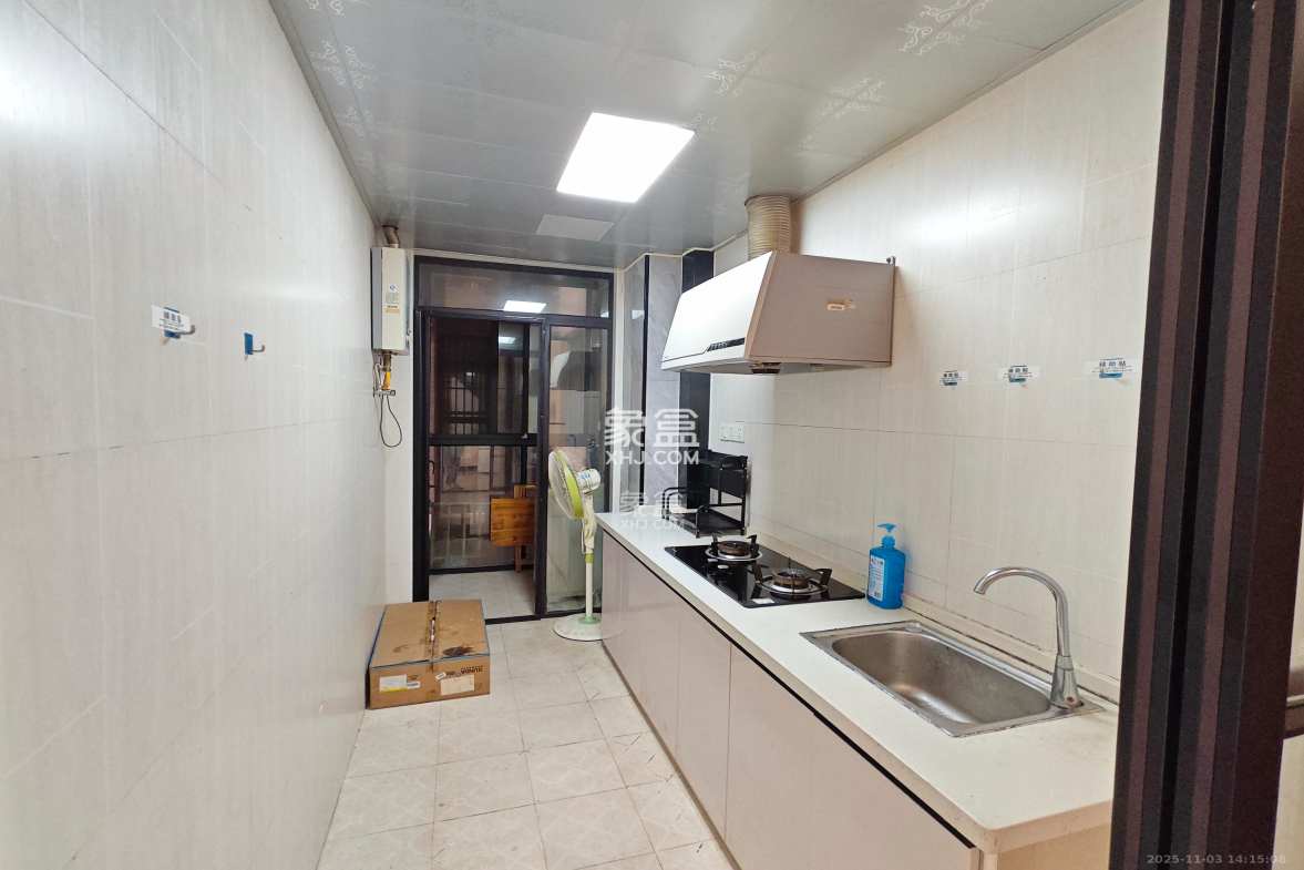 康桥长郡 2室1厅1卫 1600.0元/月 康桥长郡 2室1厅1卫 1600.0元/月室内图