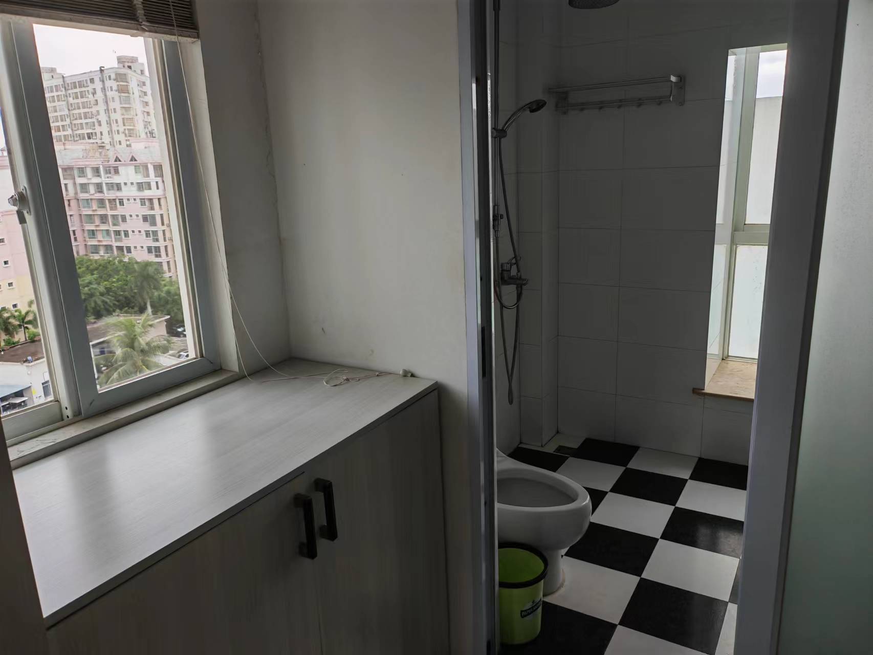 天上人间 2室2厅1卫 3000.0元/月 天上人间 2室2厅1卫 3000.0元/月室内图