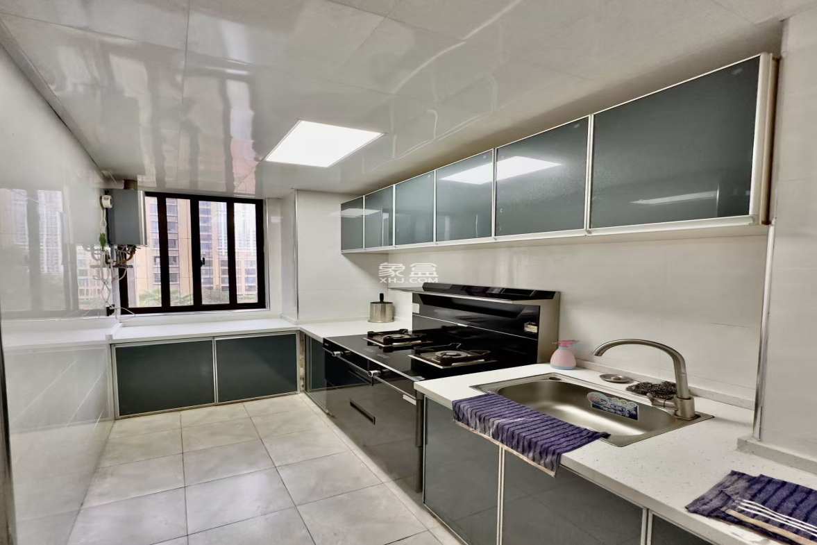 英伦星海湾 2室0厅0卫 2100.0元/月 英伦星海湾 2室0厅0卫 2100.0元/月室内图