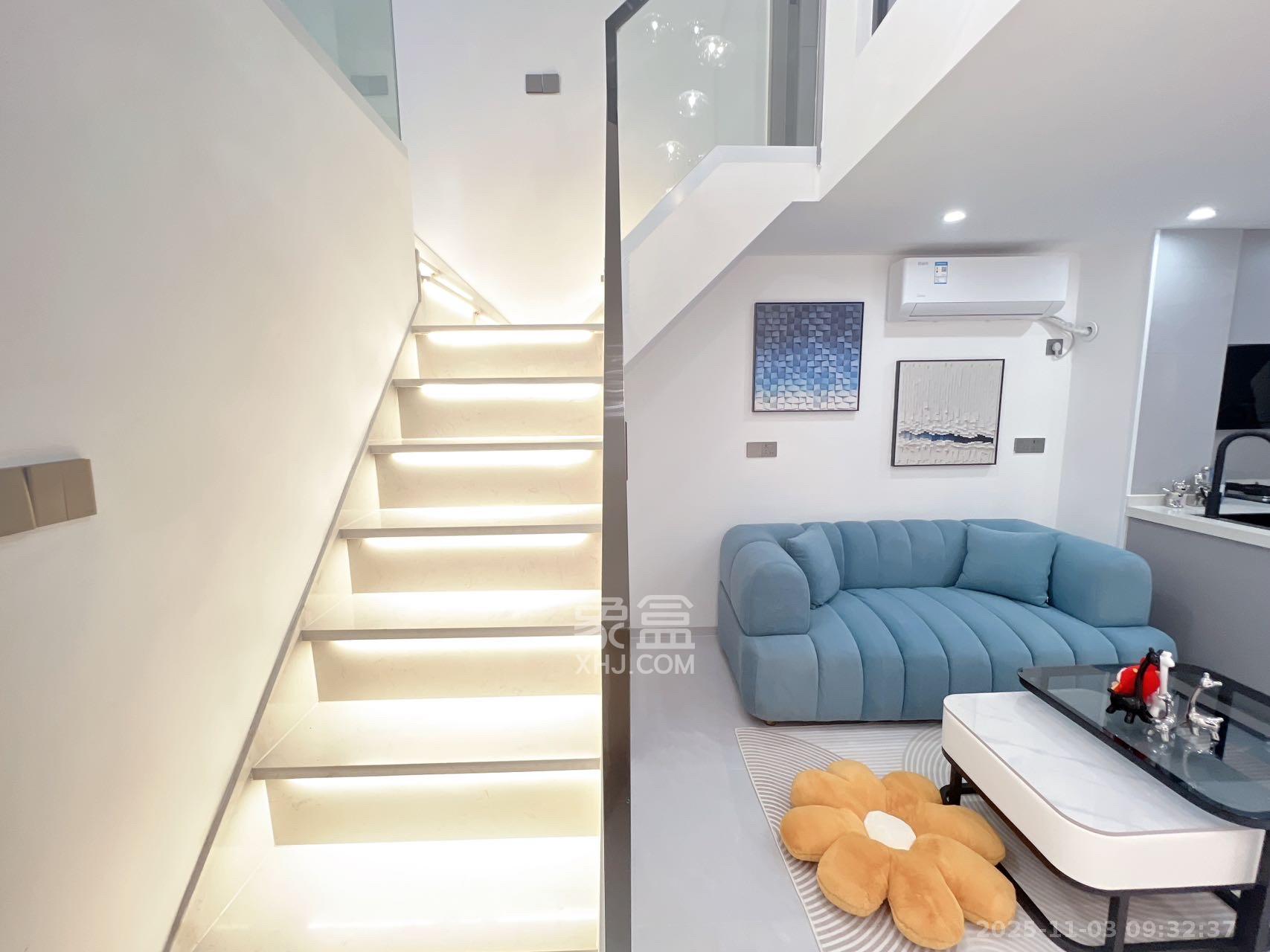 卓越中寰 2室2厅1卫 2800.0元/月 卓越中寰 2室2厅1卫 2800.0元/月室内图