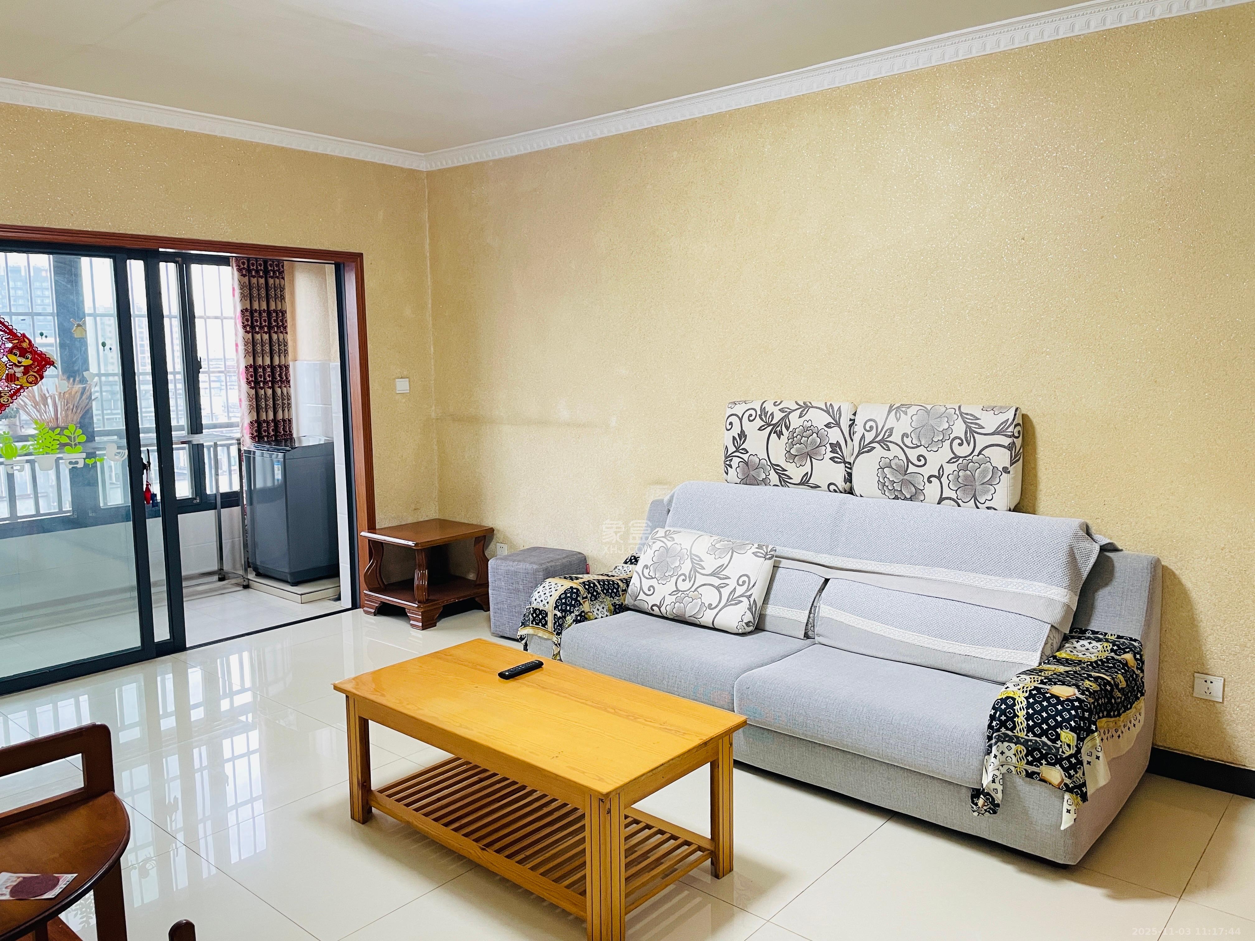 上峰苑（兰亭玥岛）  2室2厅1卫    2000.0元/月室内图