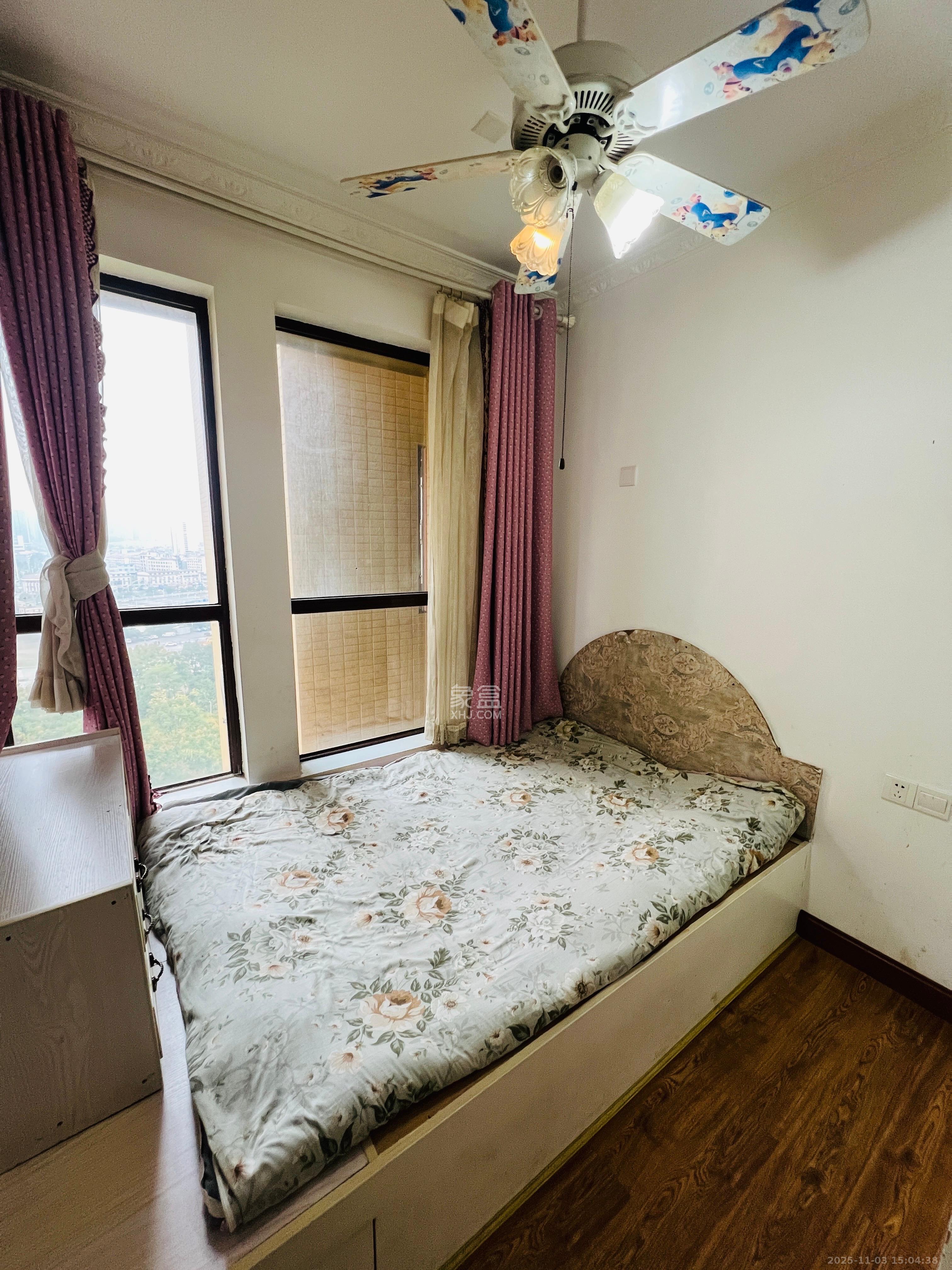 欧莱雅郡  2室1厅1卫    2000.0元/月室内图