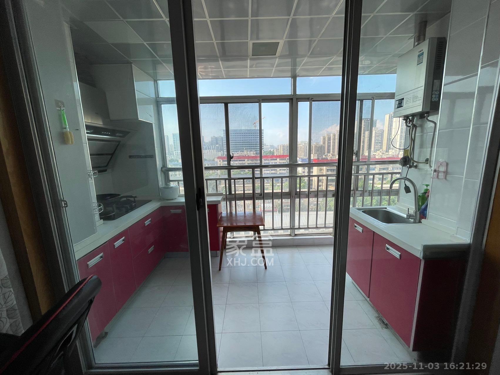 观湖公寓 1室1厅1卫 1500.0元/月 观湖公寓 1室1厅1卫 1500.0元/月室内图