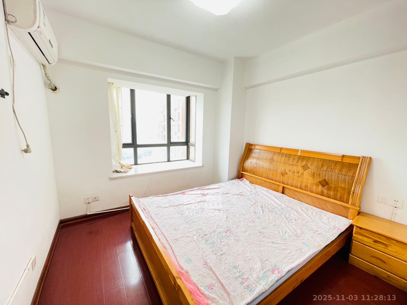 兴威帕克水岸  2室1厅1卫    2000.0元/月室内图