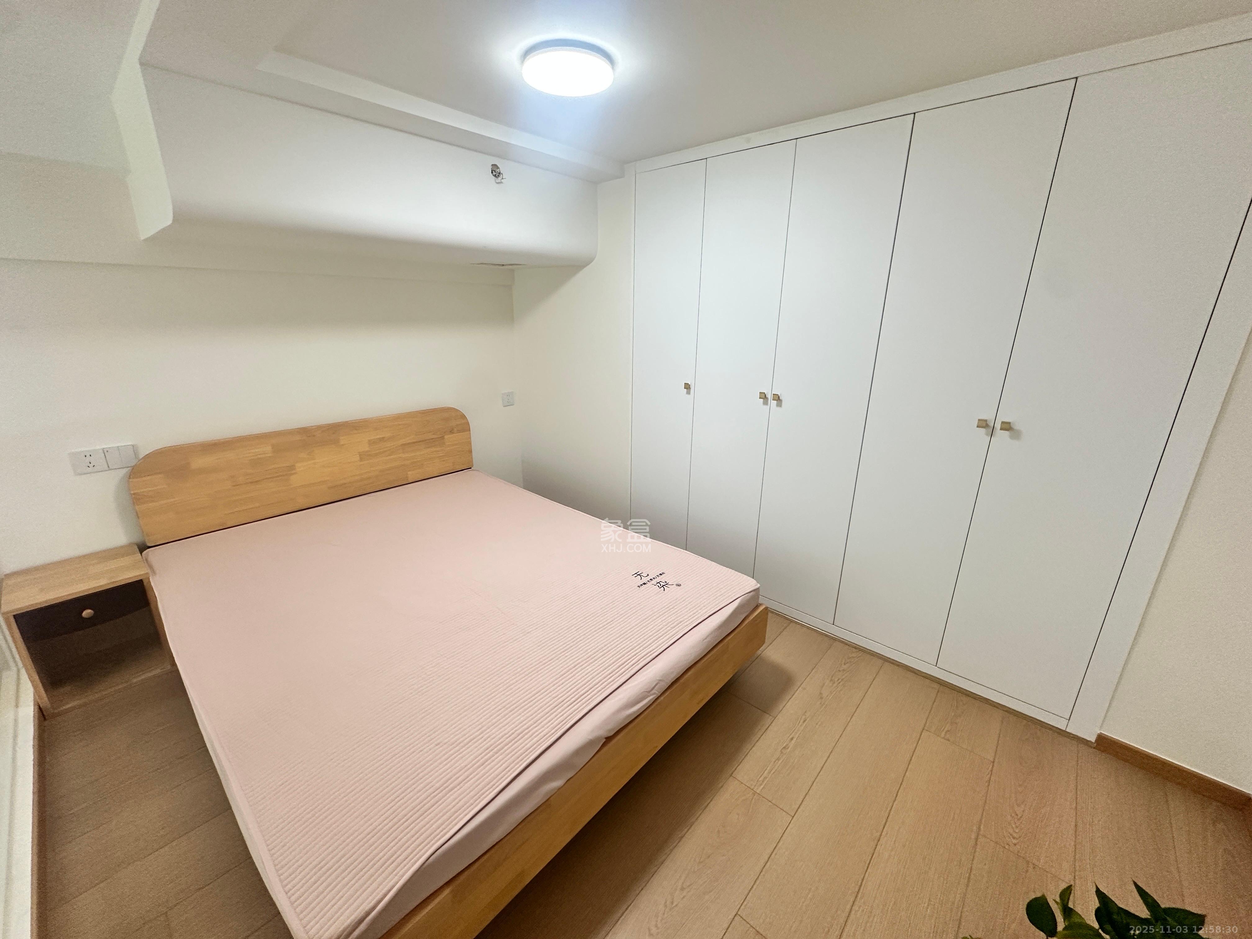 新长海尚都国际(海坤美寓) 2室1厅1卫 2000.0元/月 新长海尚都国际(海坤美寓) 2室1厅1卫 2000.0元/月室内图