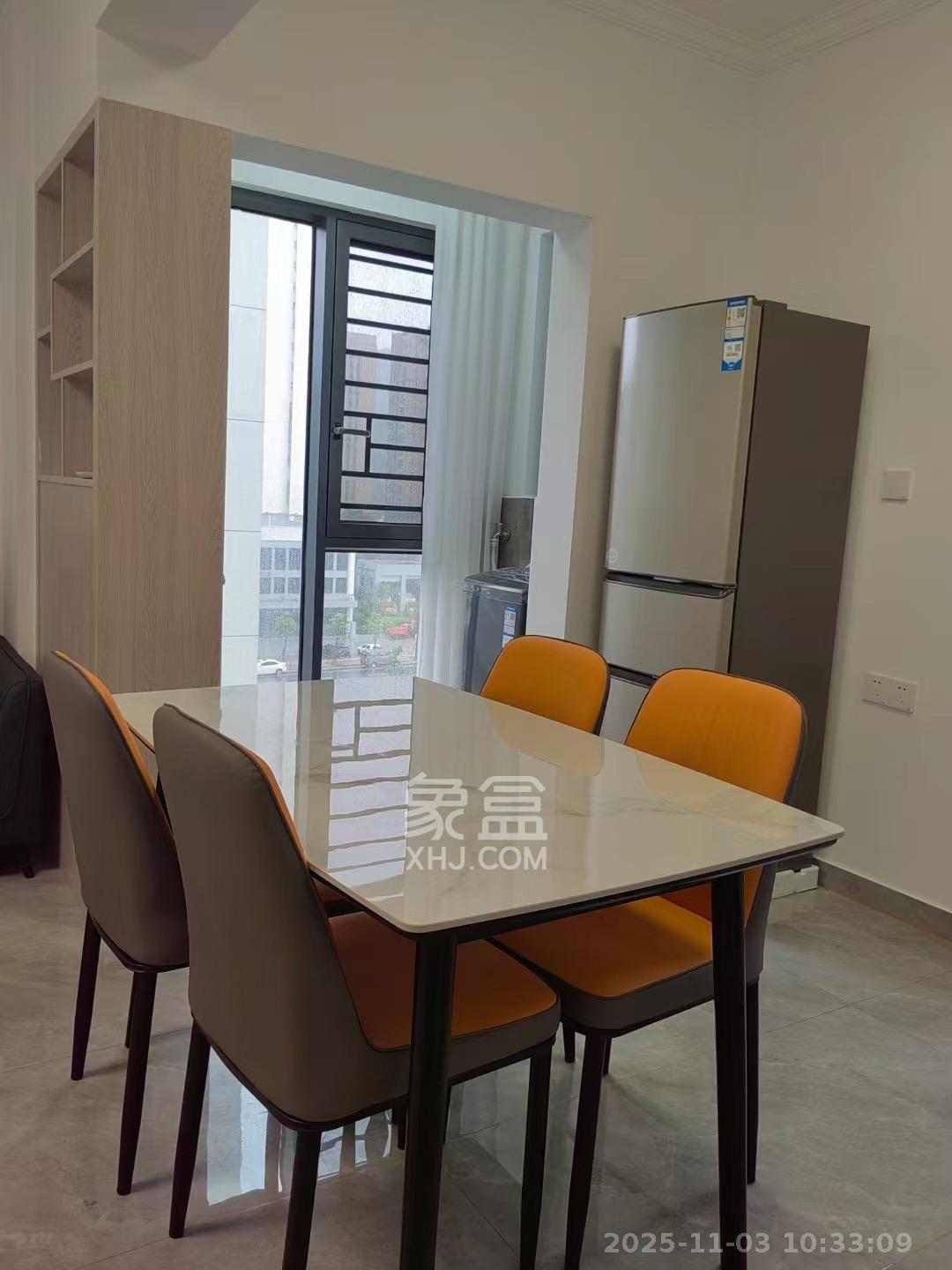 谷峰安置小区(惟德园) 2室2厅1卫 1900.0元/月 谷峰安置小区(惟德园) 2室2厅1卫 1900.0元/月室内图