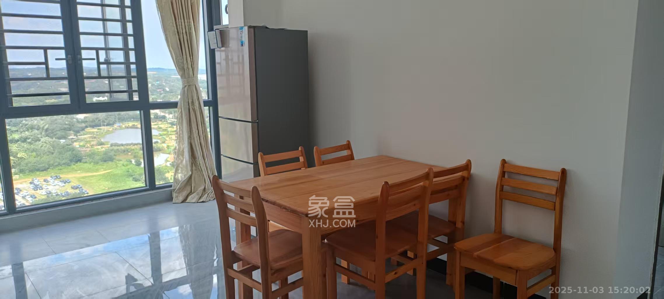 九华城果  4室2厅2卫    600.0元/月