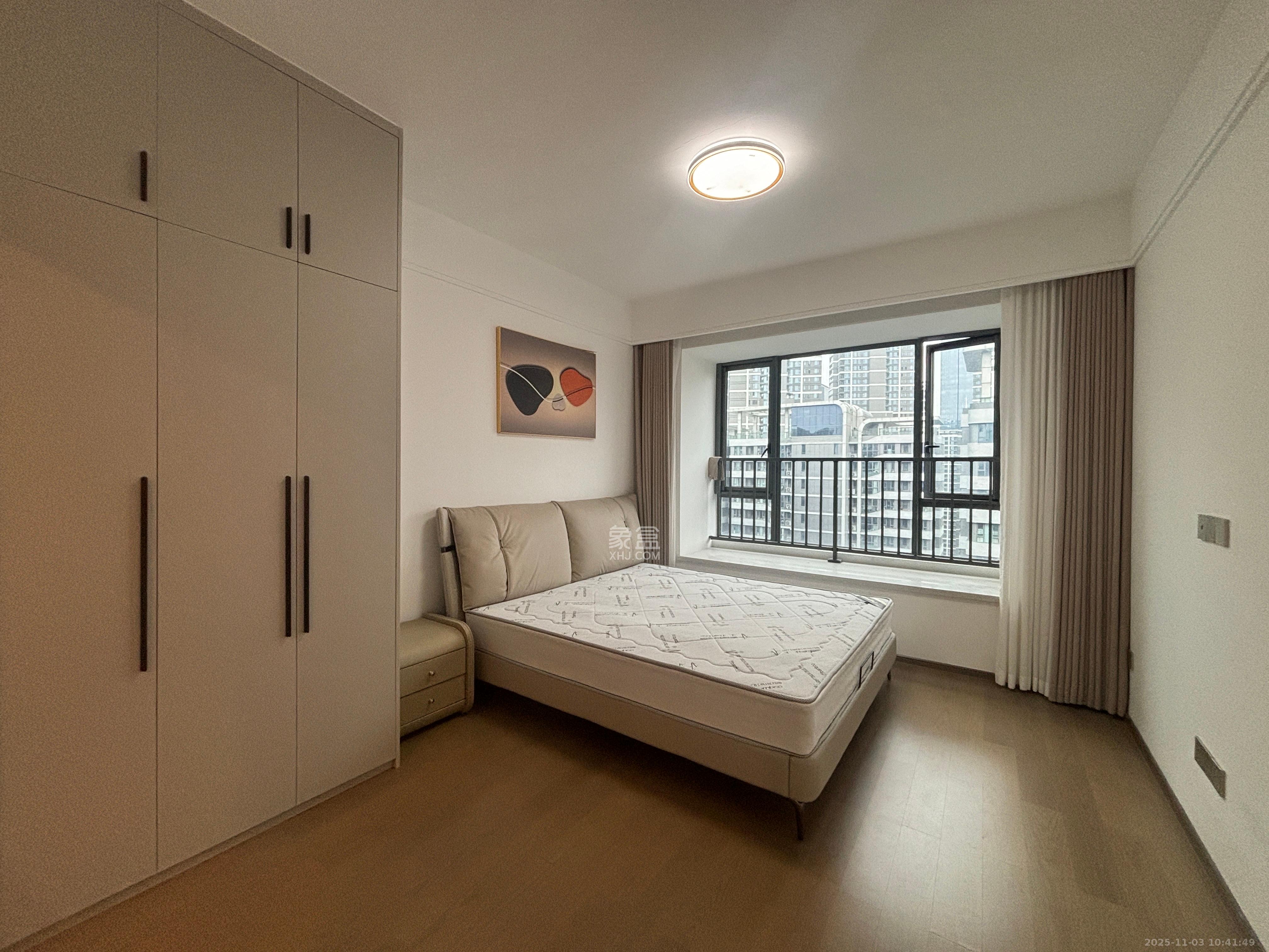 复地滨江金融中心 4室2厅1卫 4800.0元/月 复地滨江金融中心 4室2厅1卫 4800.0元/月室内图