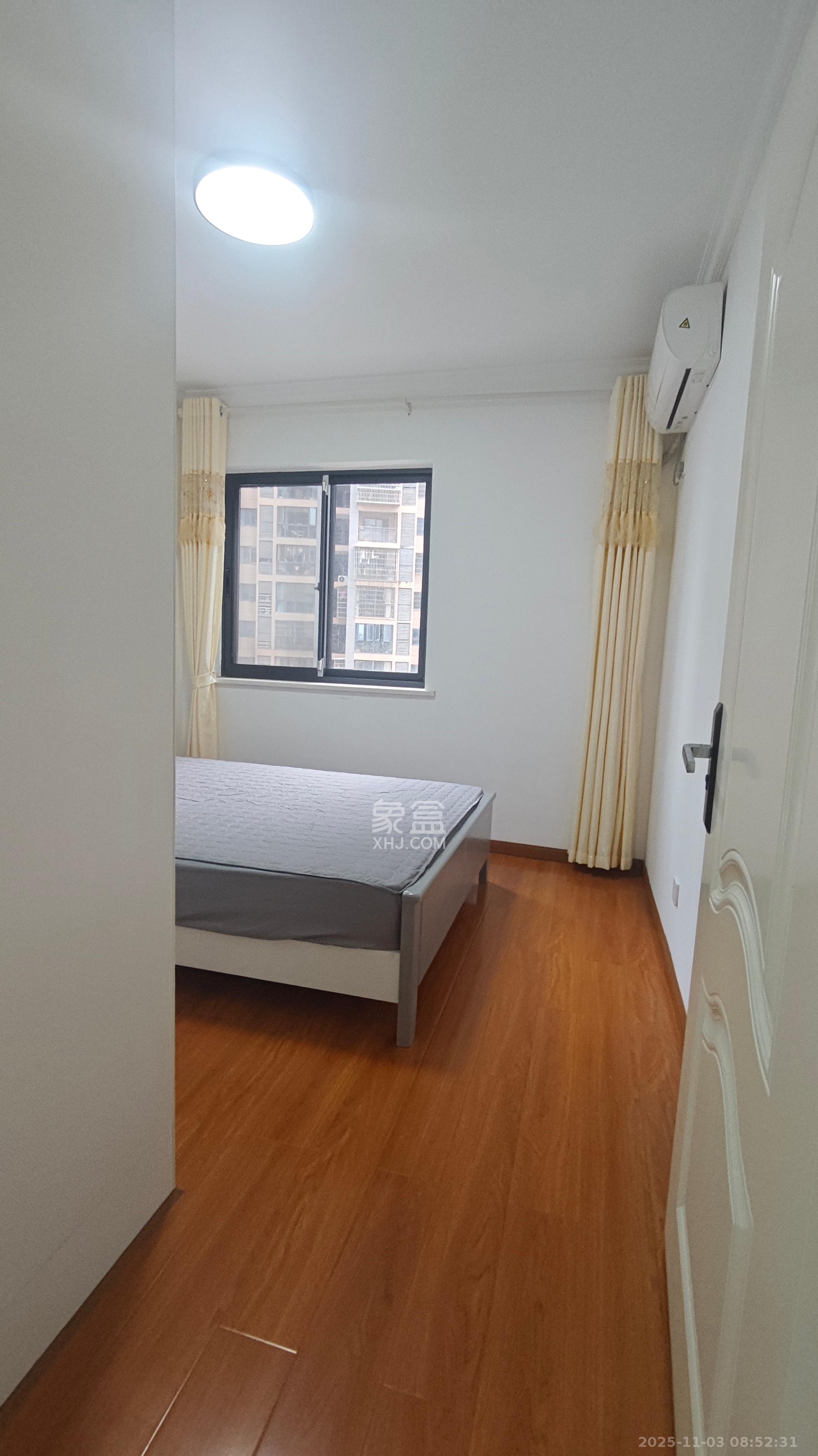 朝正美苑  3室2厅2卫    2800.0元/月室内图