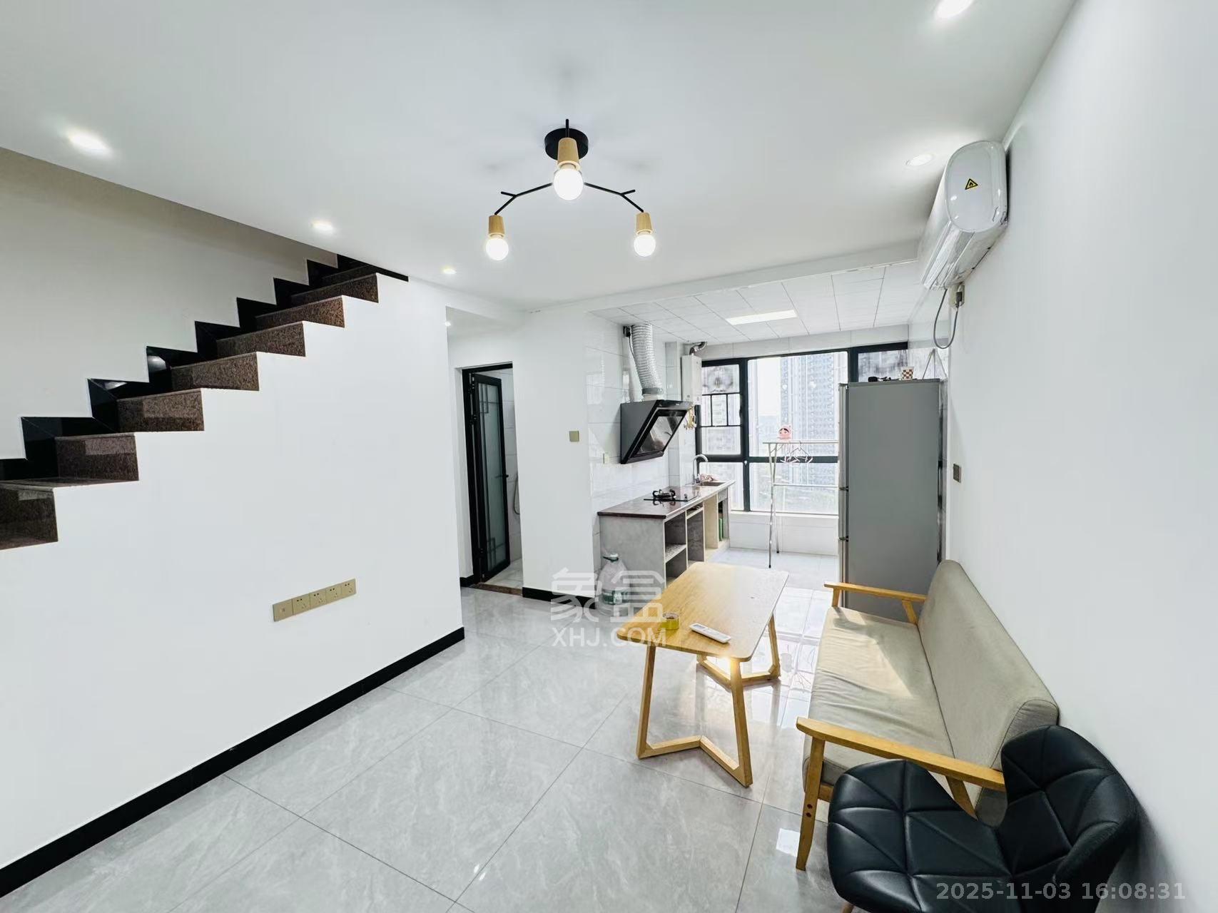 泰龙华府 2室1厅1卫 1800.0元/月 泰龙华府 2室1厅1卫 1800.0元/月室内图